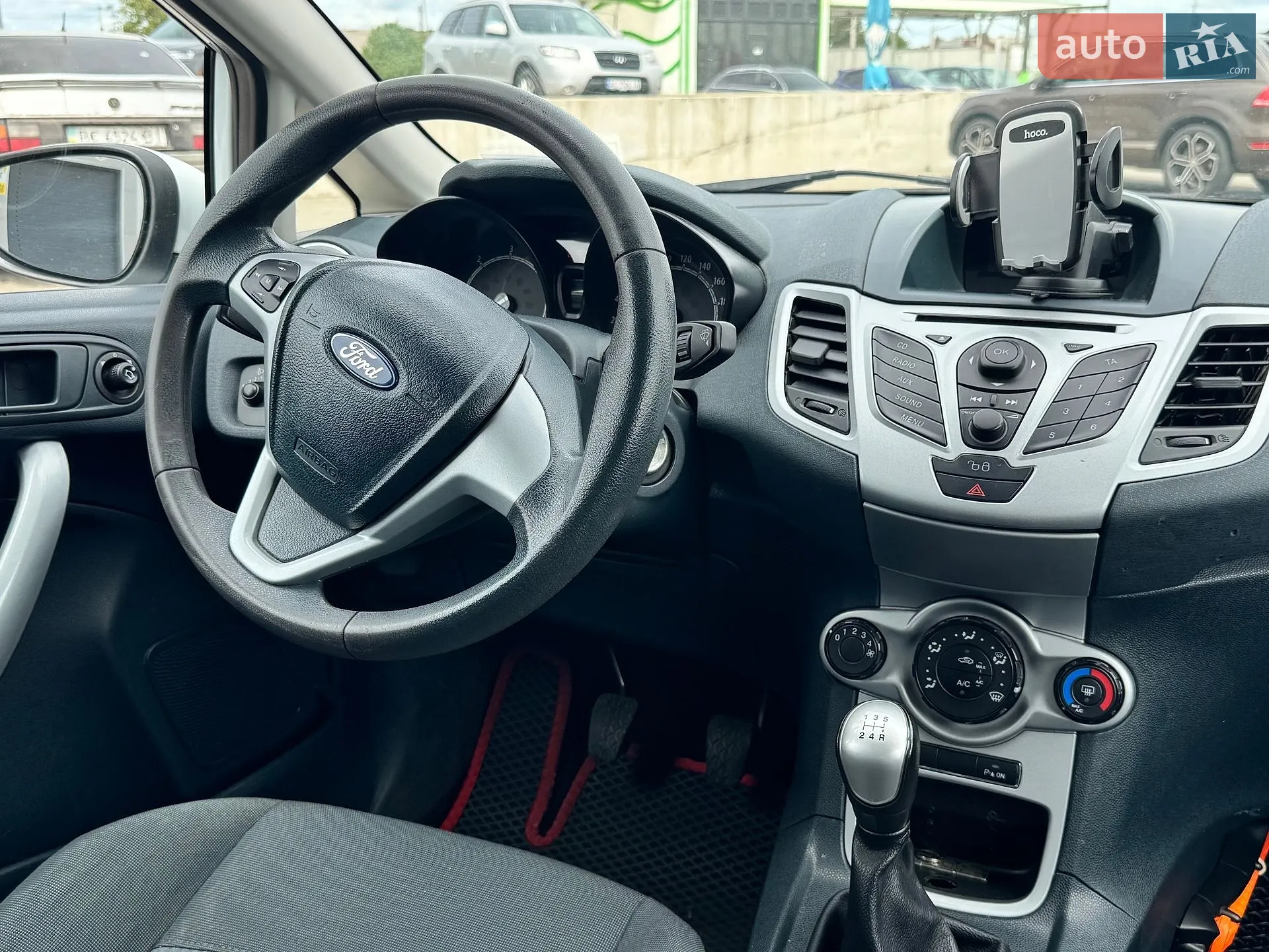 2012 Ford Fiesta - мініатюра 32