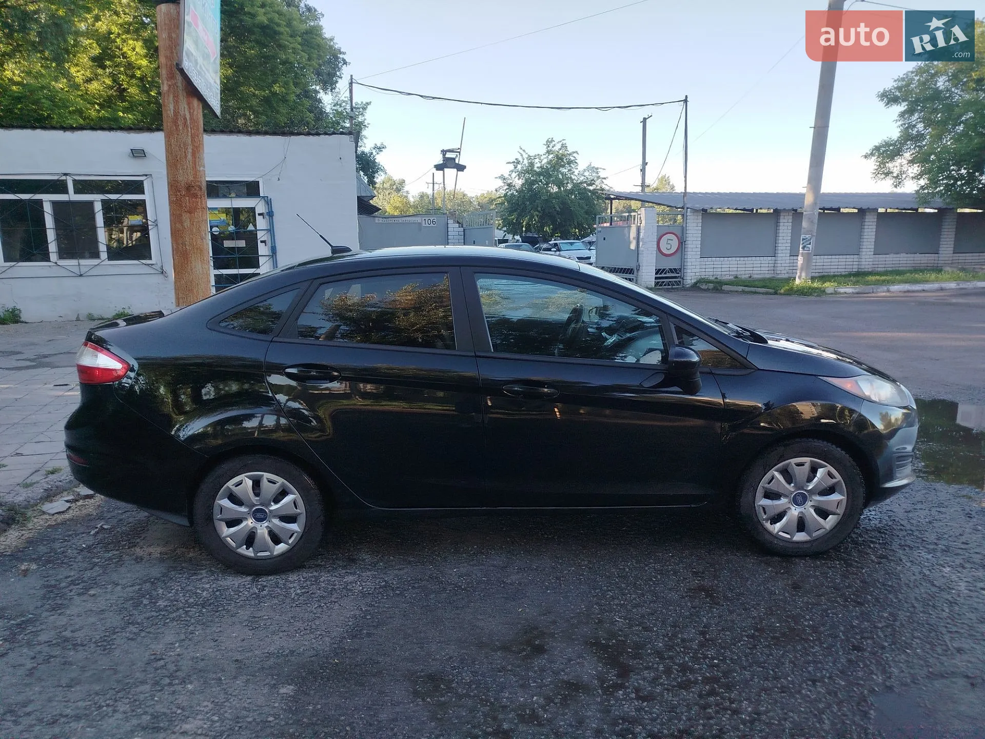 2015 Ford Fiesta - мініатюра 3