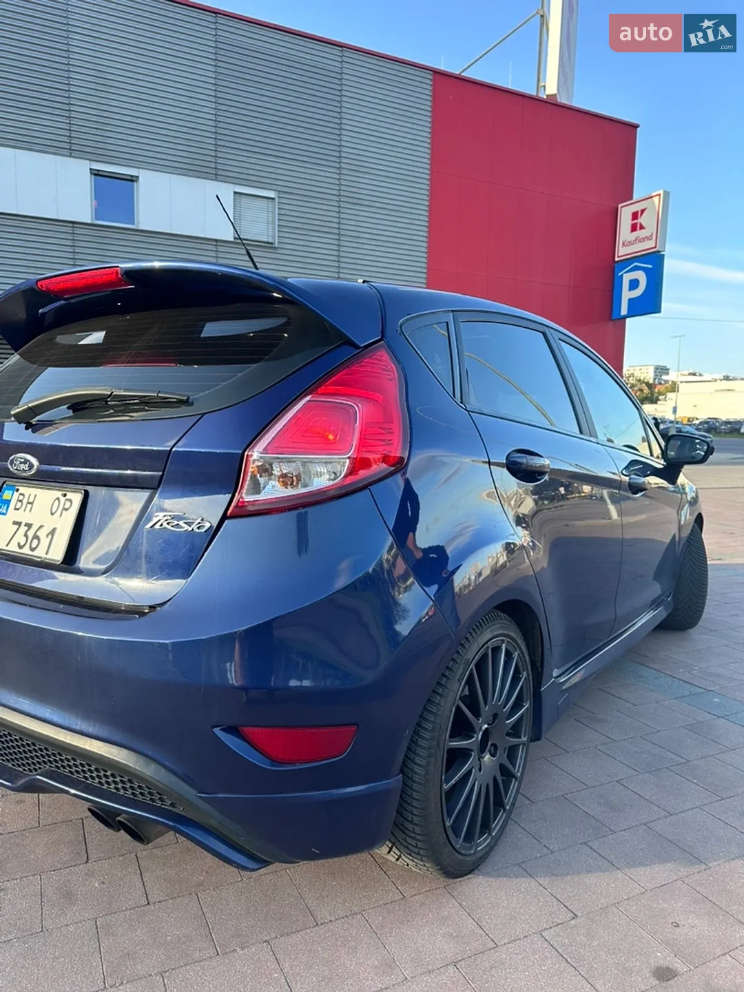 2015 Ford Fiesta - мініатюра 4