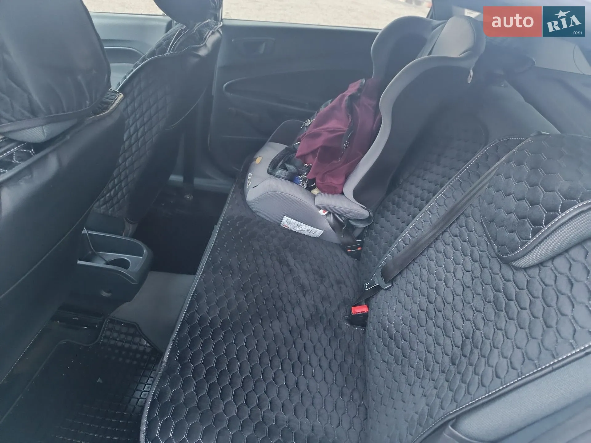 2012 Ford Fiesta - мініатюра 13