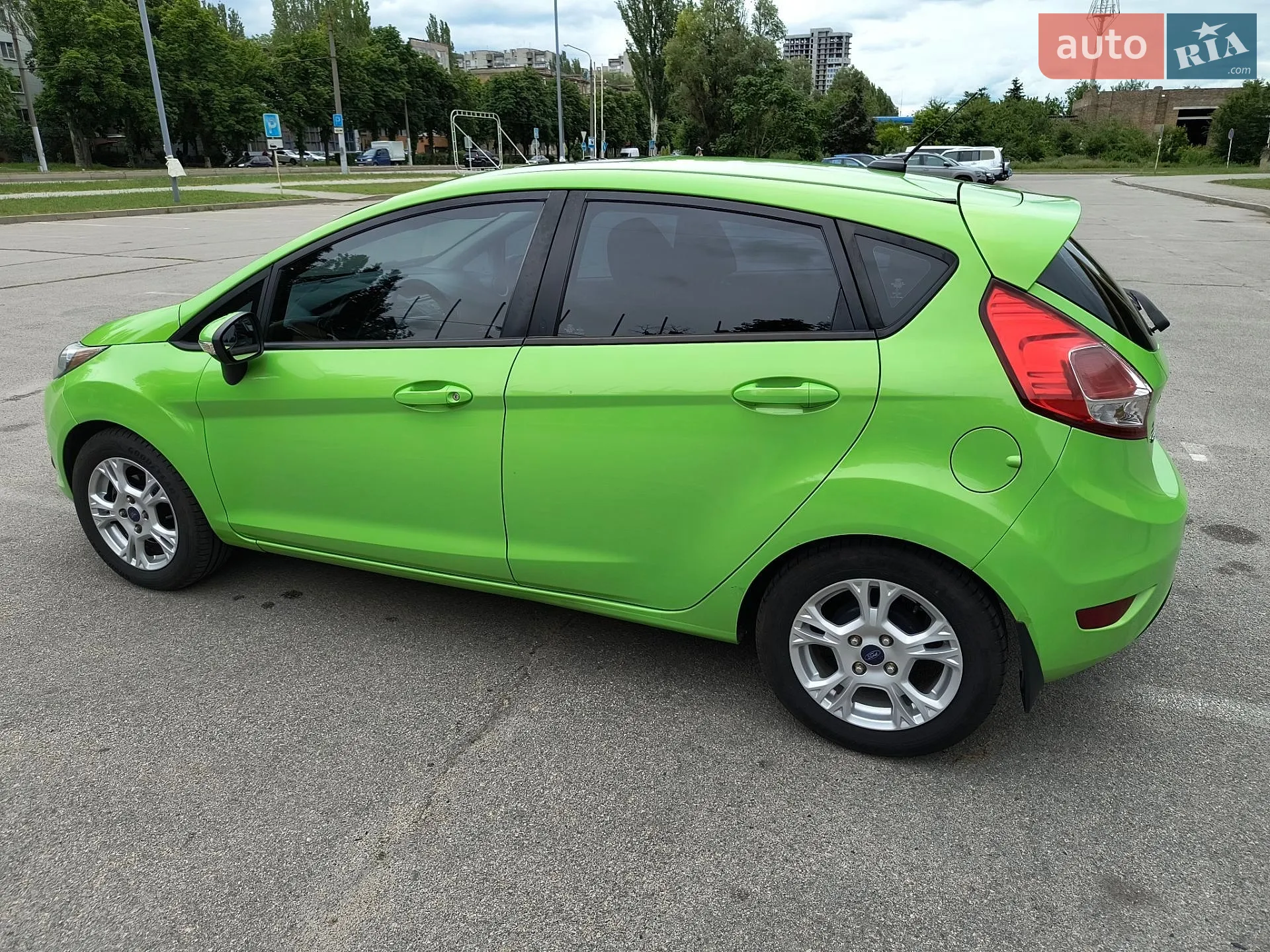 2013 Ford Fiesta - мініатюра 15