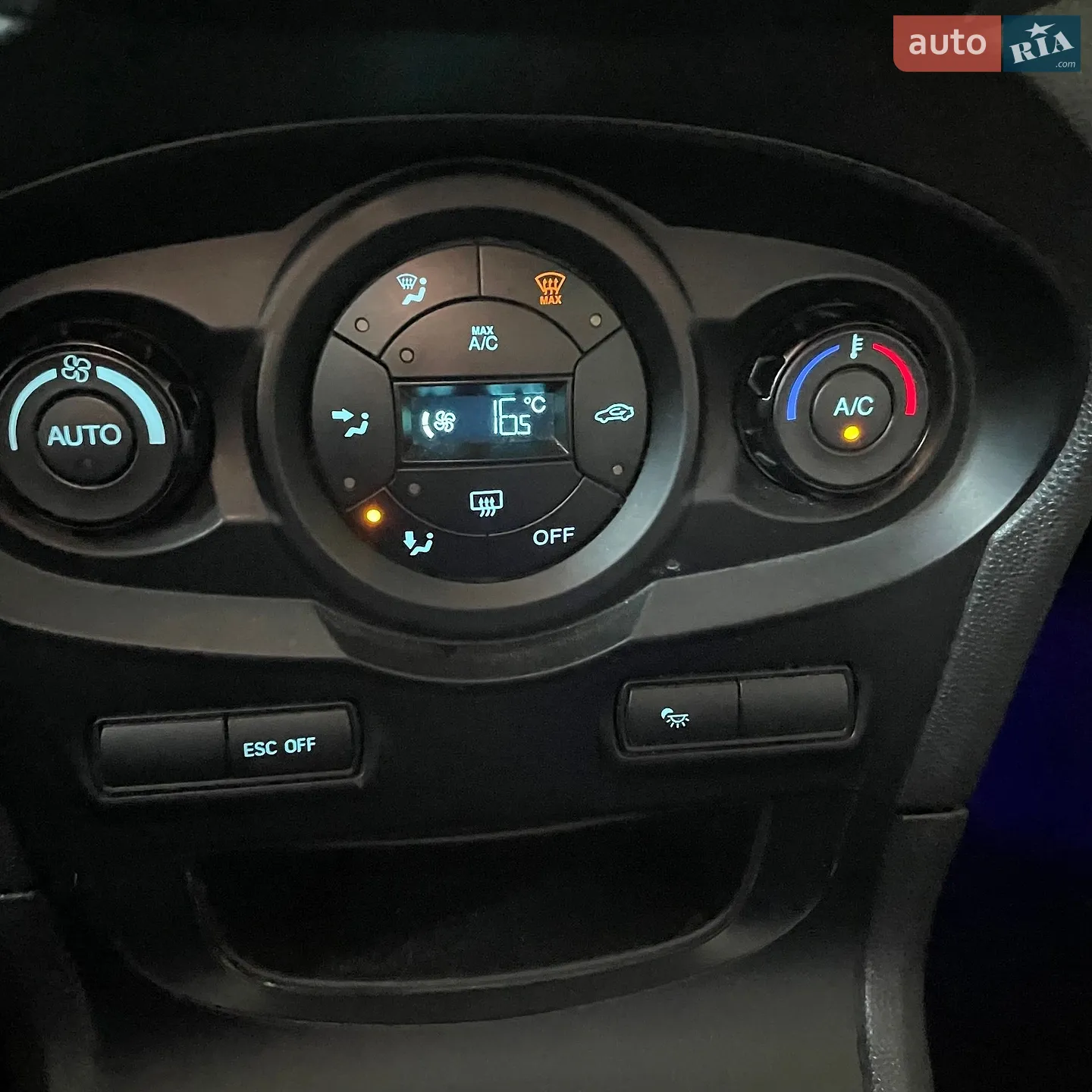 2016 Ford Fiesta - мініатюра 15