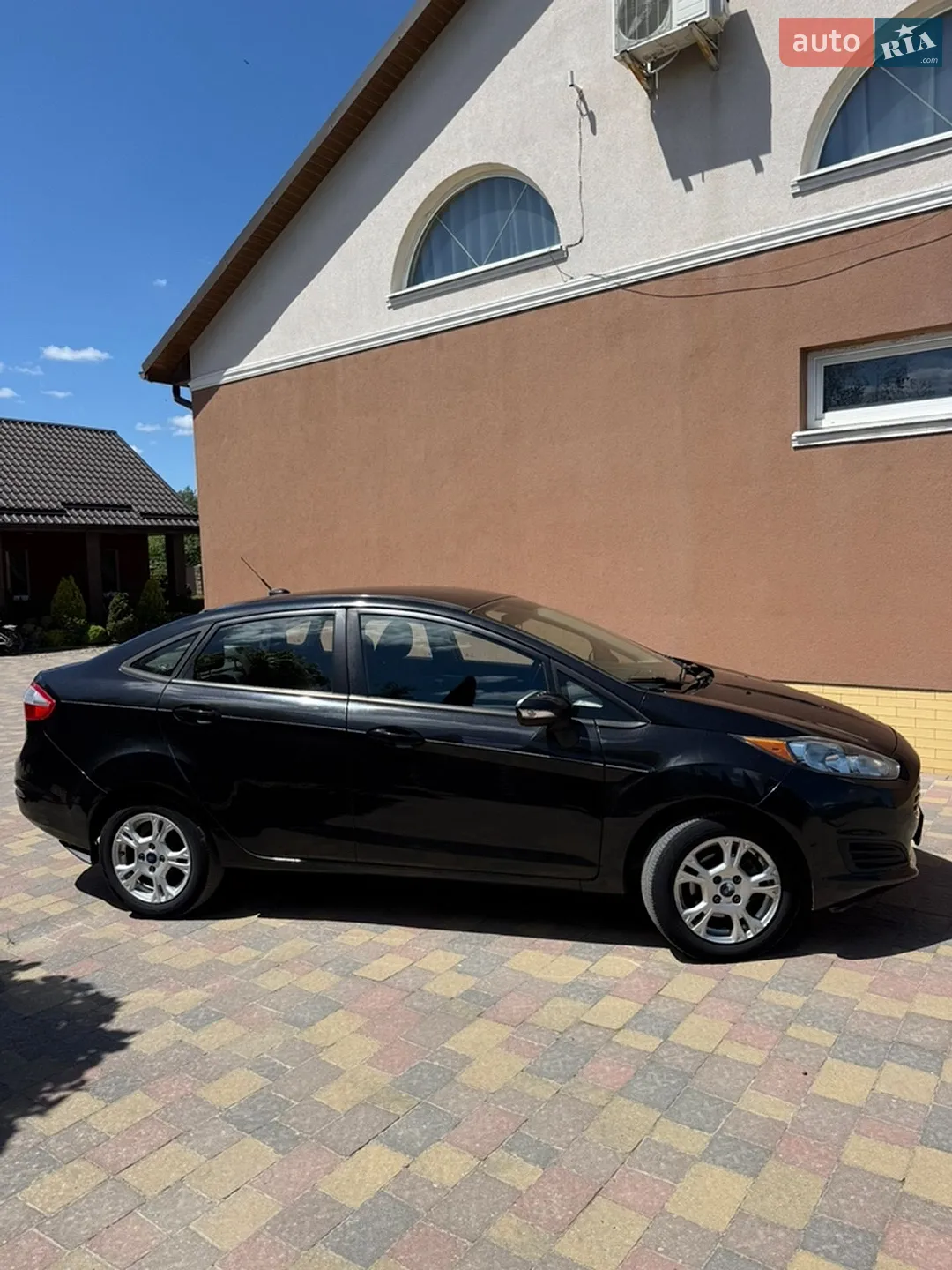 2014 Ford Fiesta - мініатюра 2