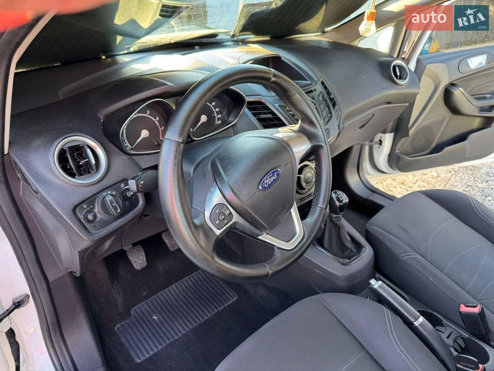 2016 Ford Fiesta - мініатюра 8
