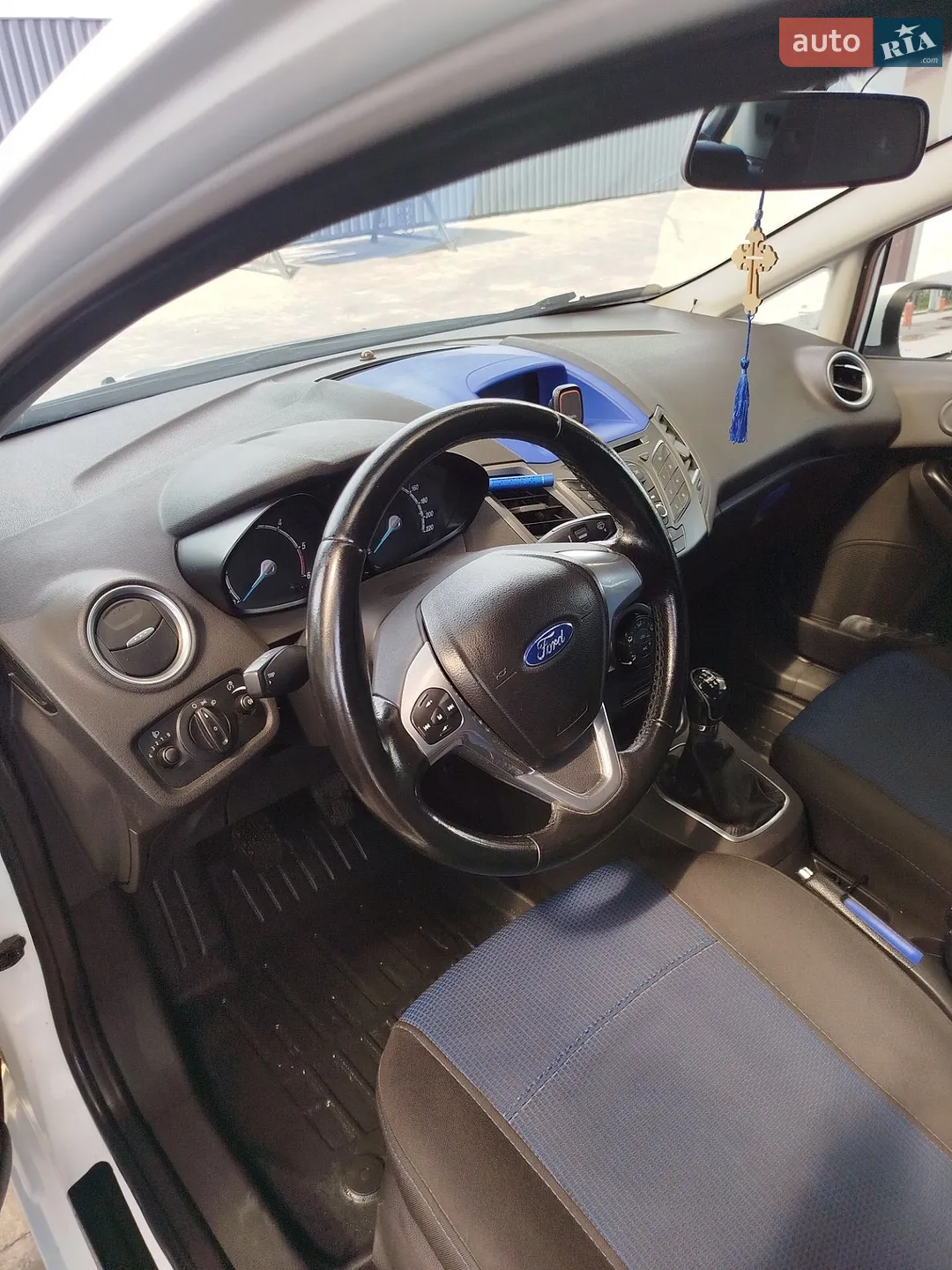 2013 Ford Fiesta - мініатюра 12