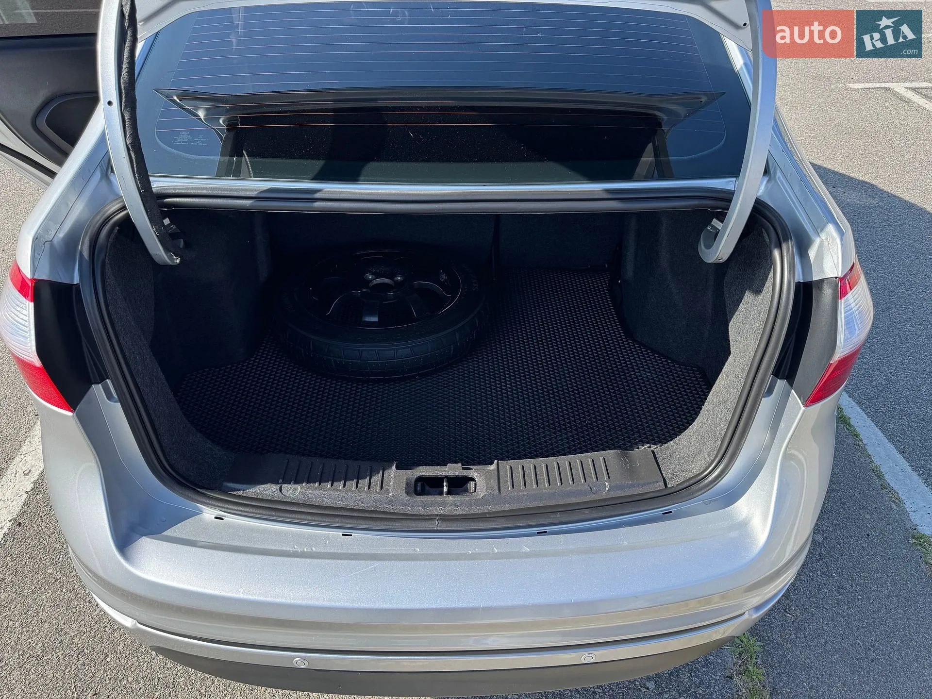 2019 Ford Fiesta - мініатюра 25