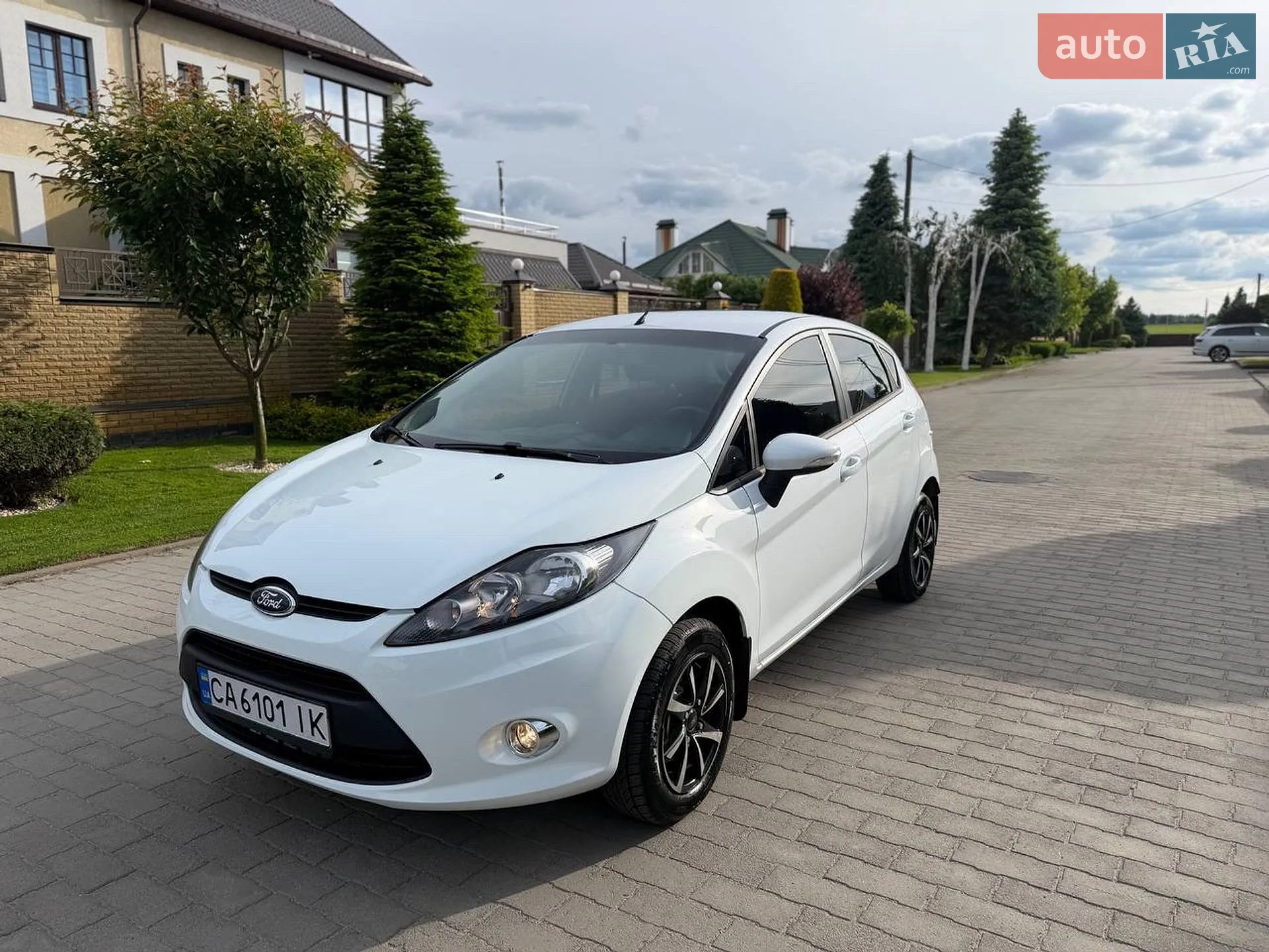 2012 Ford Fiesta - мініатюра 2
