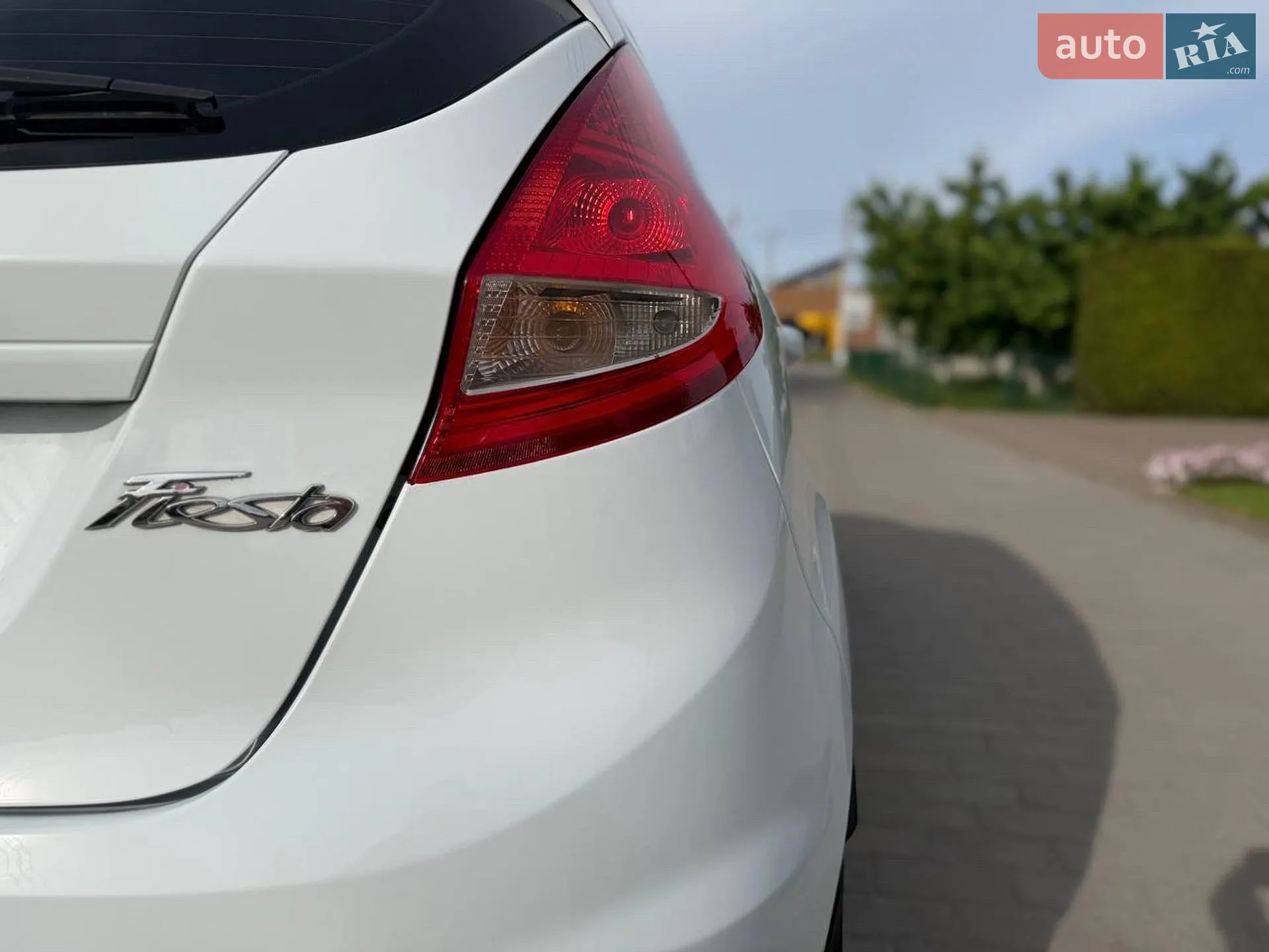 2012 Ford Fiesta - мініатюра 18