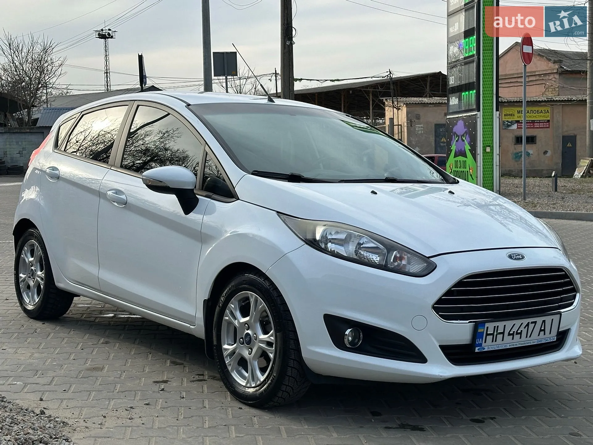 2014 Ford Fiesta - мініатюра 9