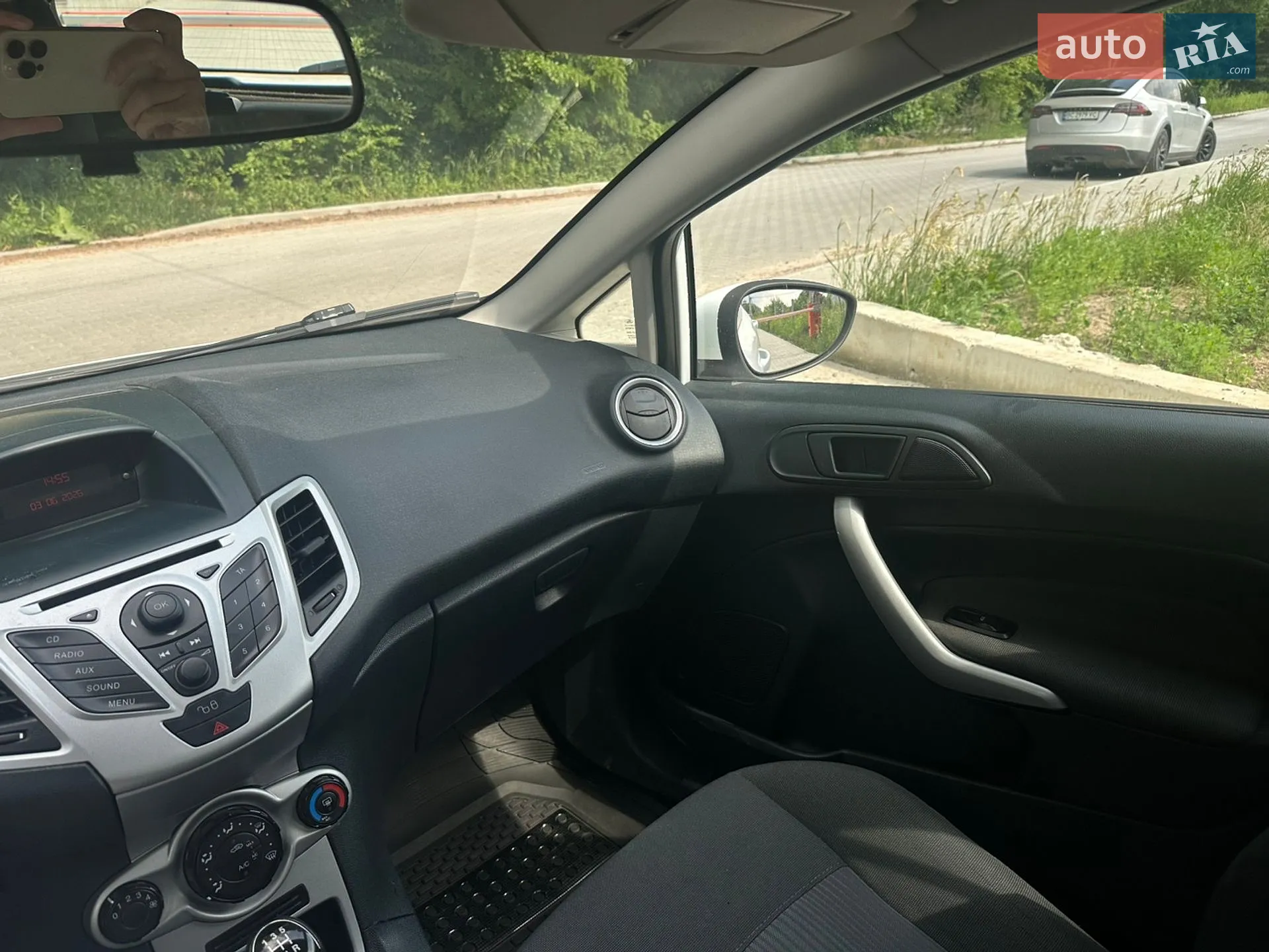 2012 Ford Fiesta - мініатюра 9