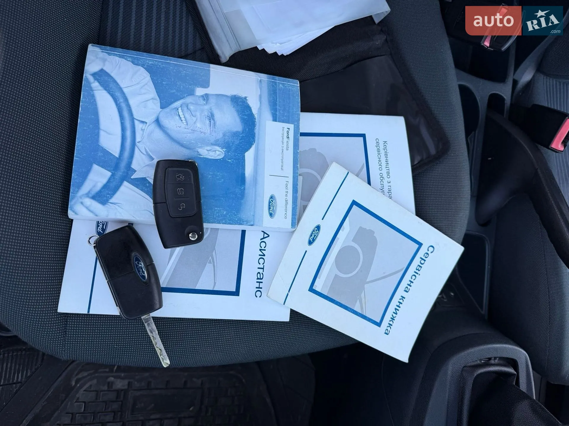2012 Ford Fiesta - мініатюра 11