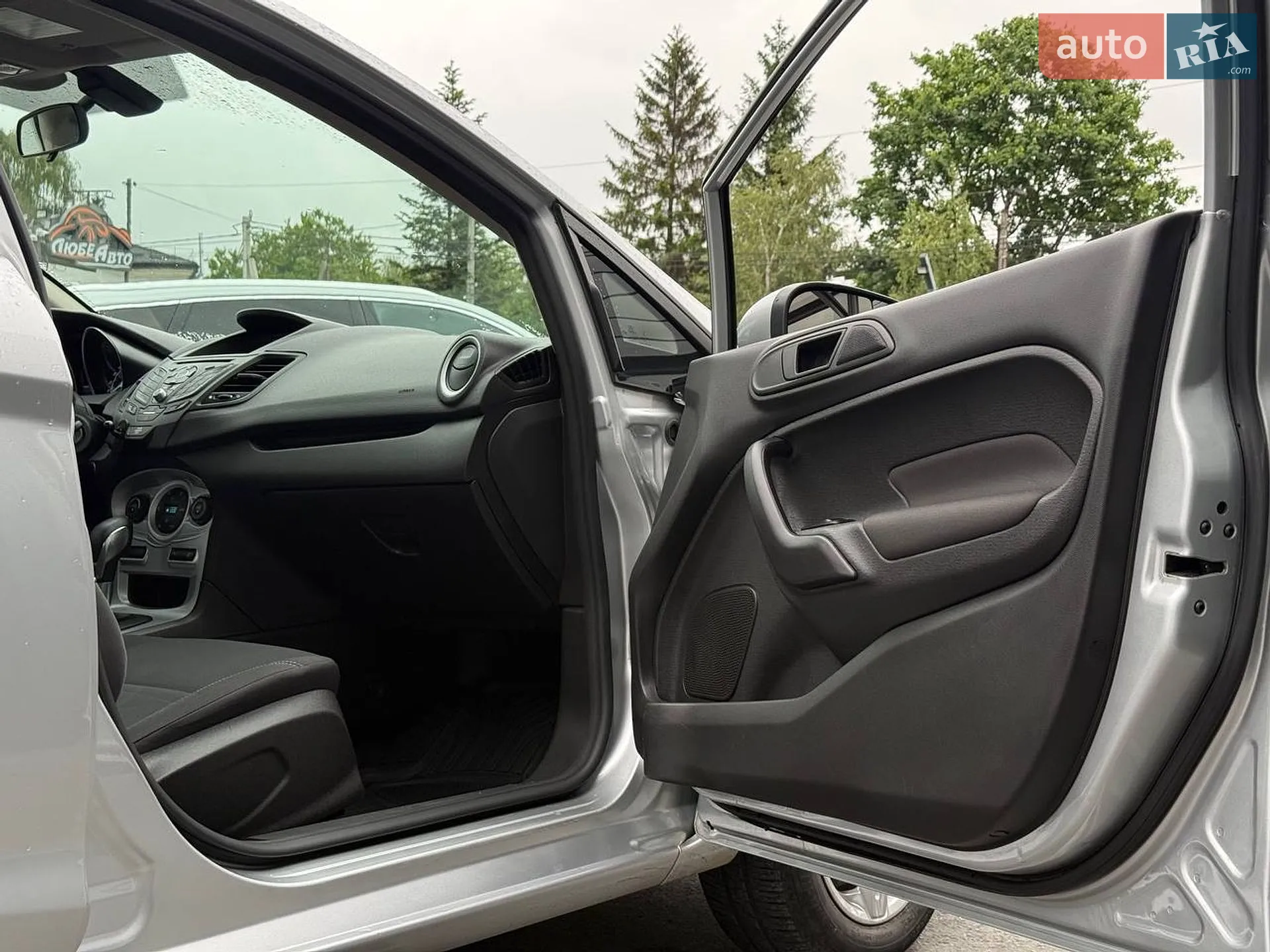 2018 Ford Fiesta - мініатюра 34