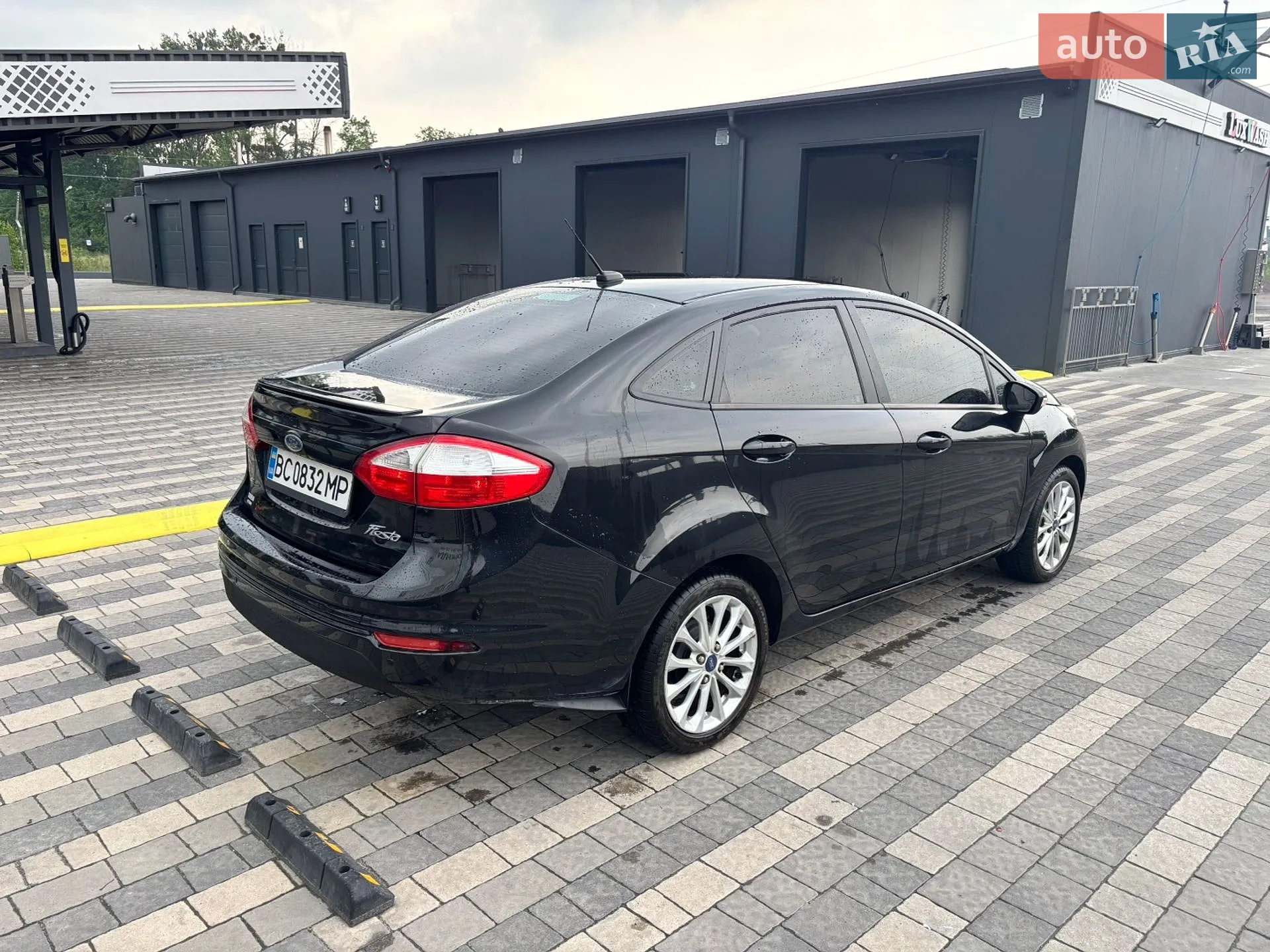 2013 Ford Fiesta - мініатюра 9