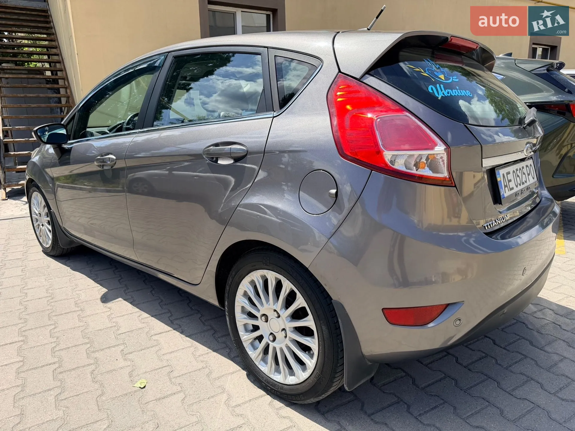 2013 Ford Fiesta - мініатюра 8