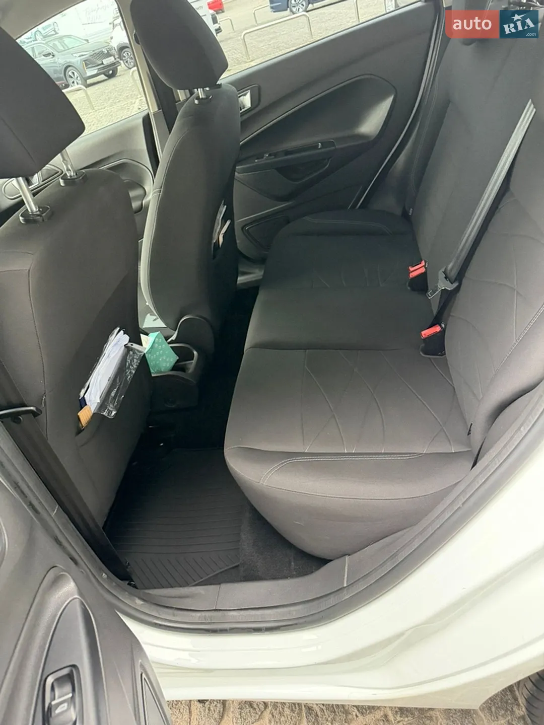 2016 Ford Fiesta - мініатюра 7
