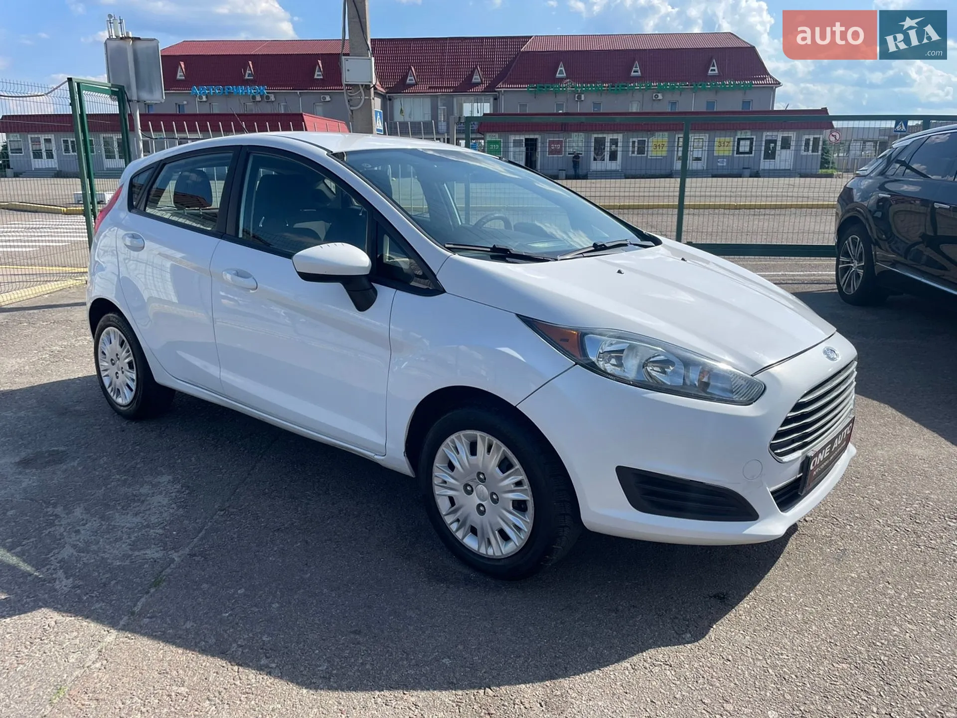 2017 Ford Fiesta - мініатюра 3