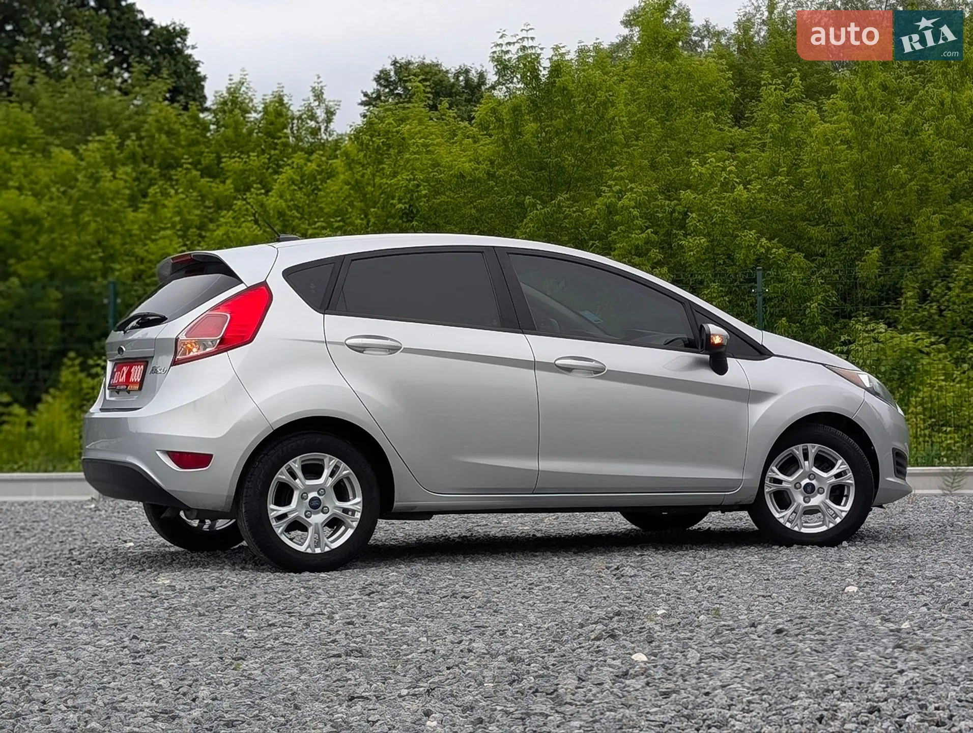 2016 Ford Fiesta - мініатюра 12