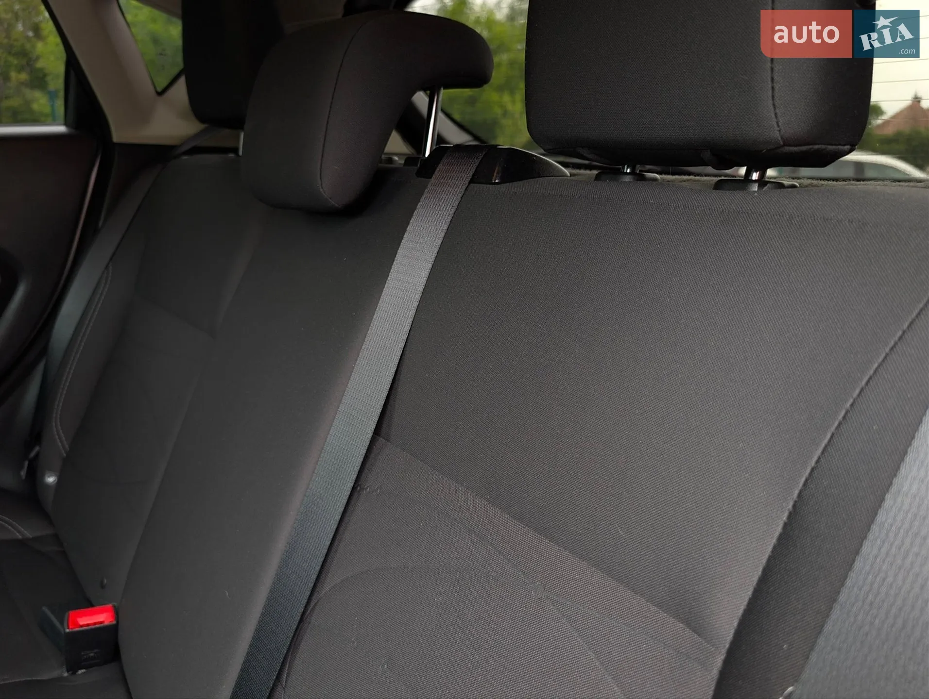 2016 Ford Fiesta - мініатюра 38