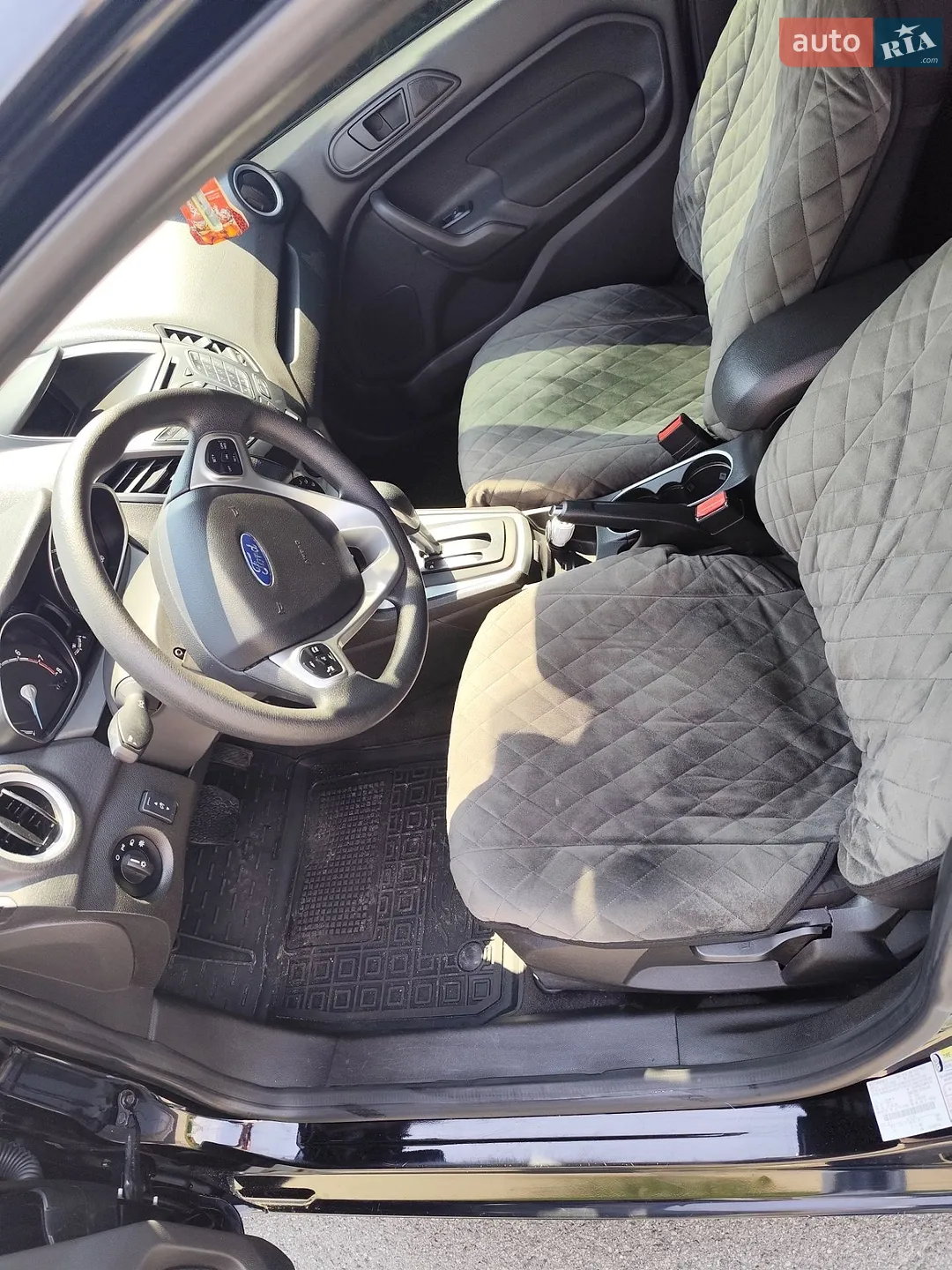 2018 Ford Fiesta - мініатюра 9
