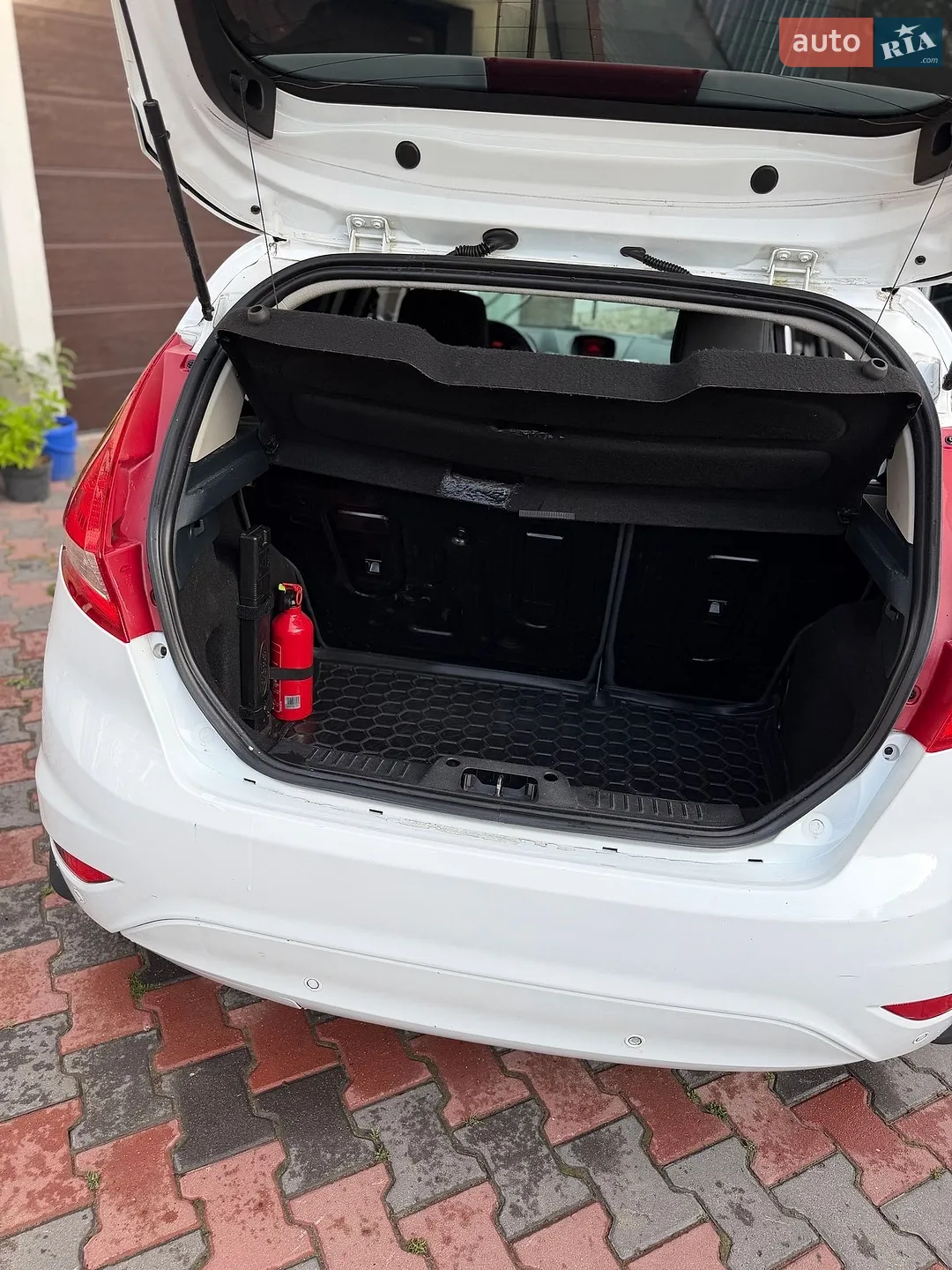 2012 Ford Fiesta - мініатюра 4