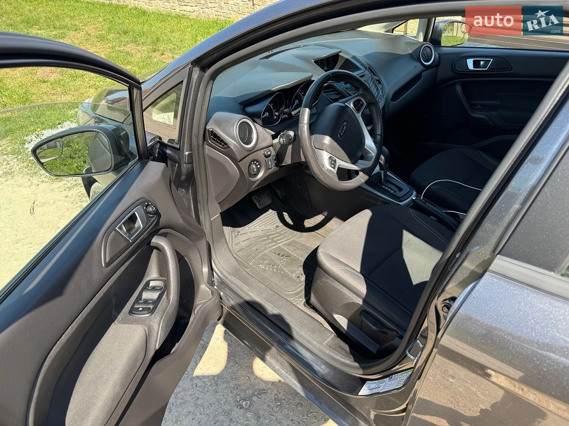 2014 Ford Fiesta - мініатюра 6