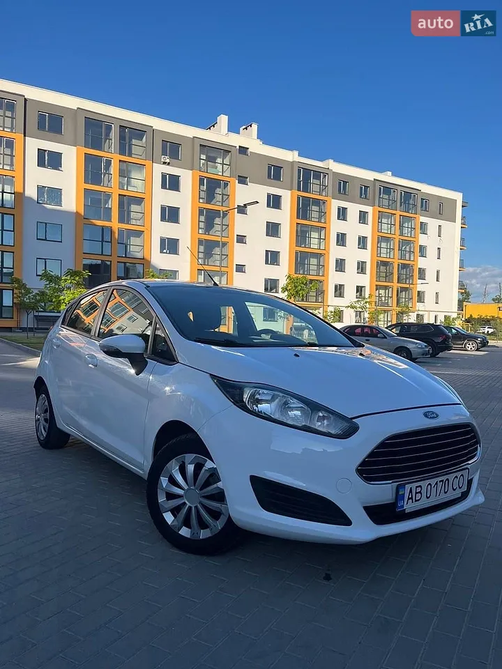 2013 Ford Fiesta - мініатюра 12