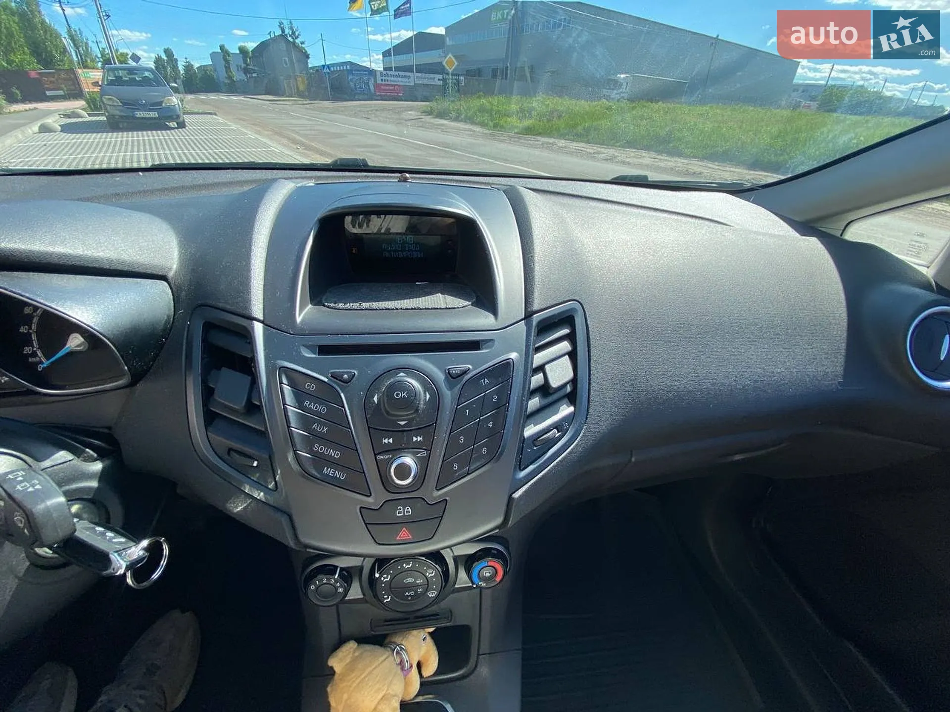 2013 Ford Fiesta - мініатюра 32