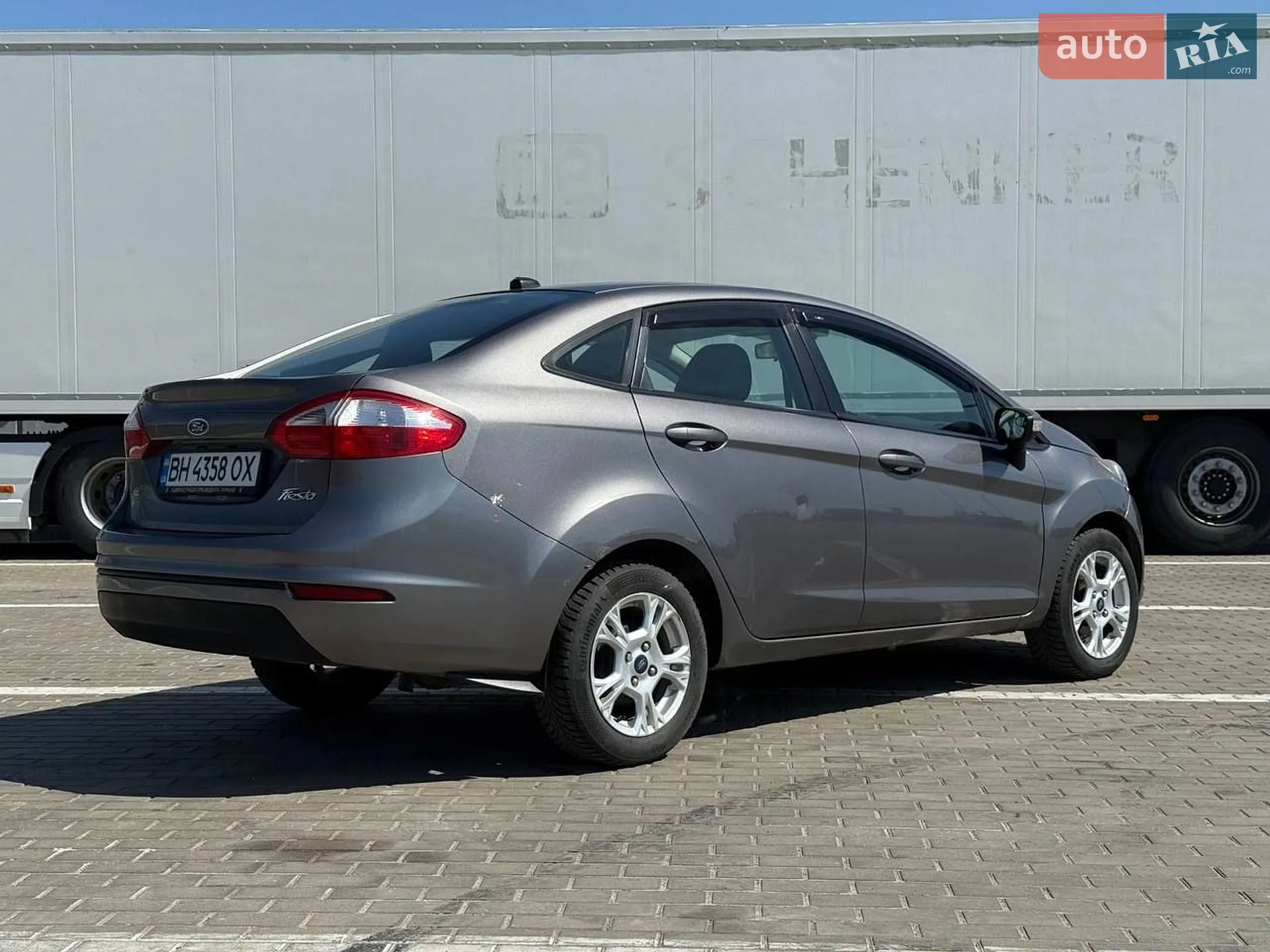 2013 Ford Fiesta - мініатюра 2