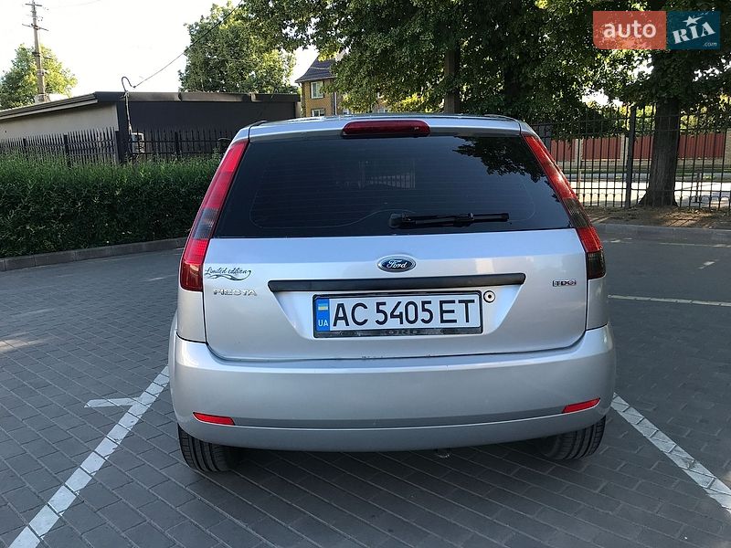 2005 Ford Fiesta, VIN WF0DXXGAJD5J89494:plate — фото 1 (autoria)
