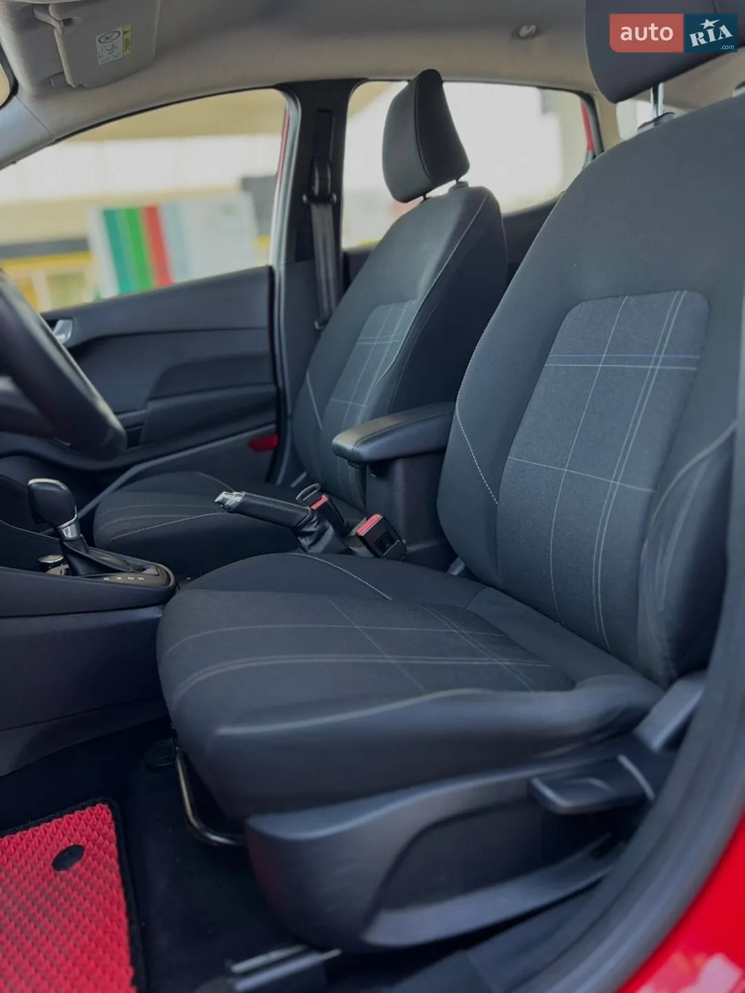 2019 Ford Fiesta - мініатюра 11