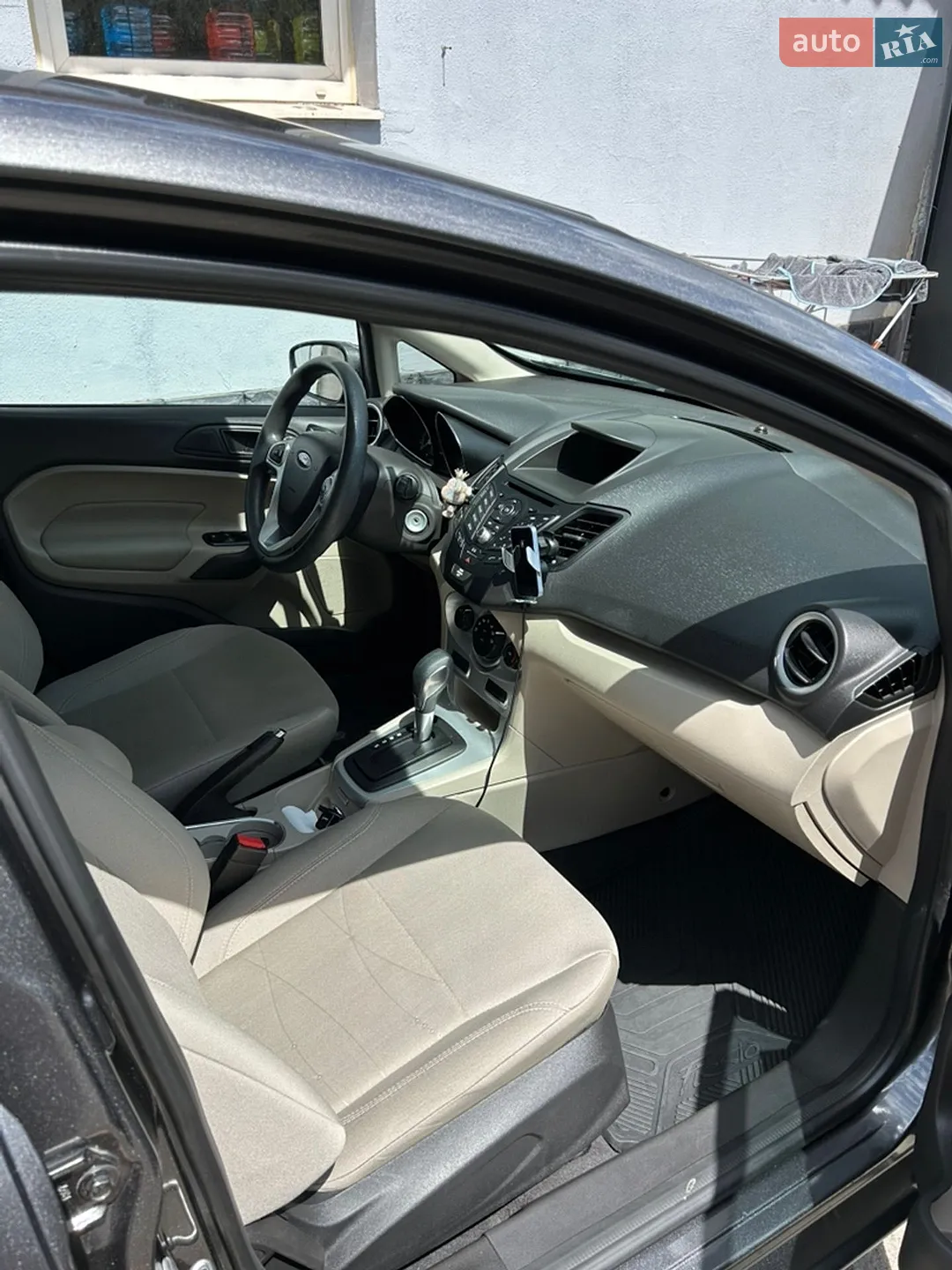 2019 Ford Fiesta - мініатюра 2