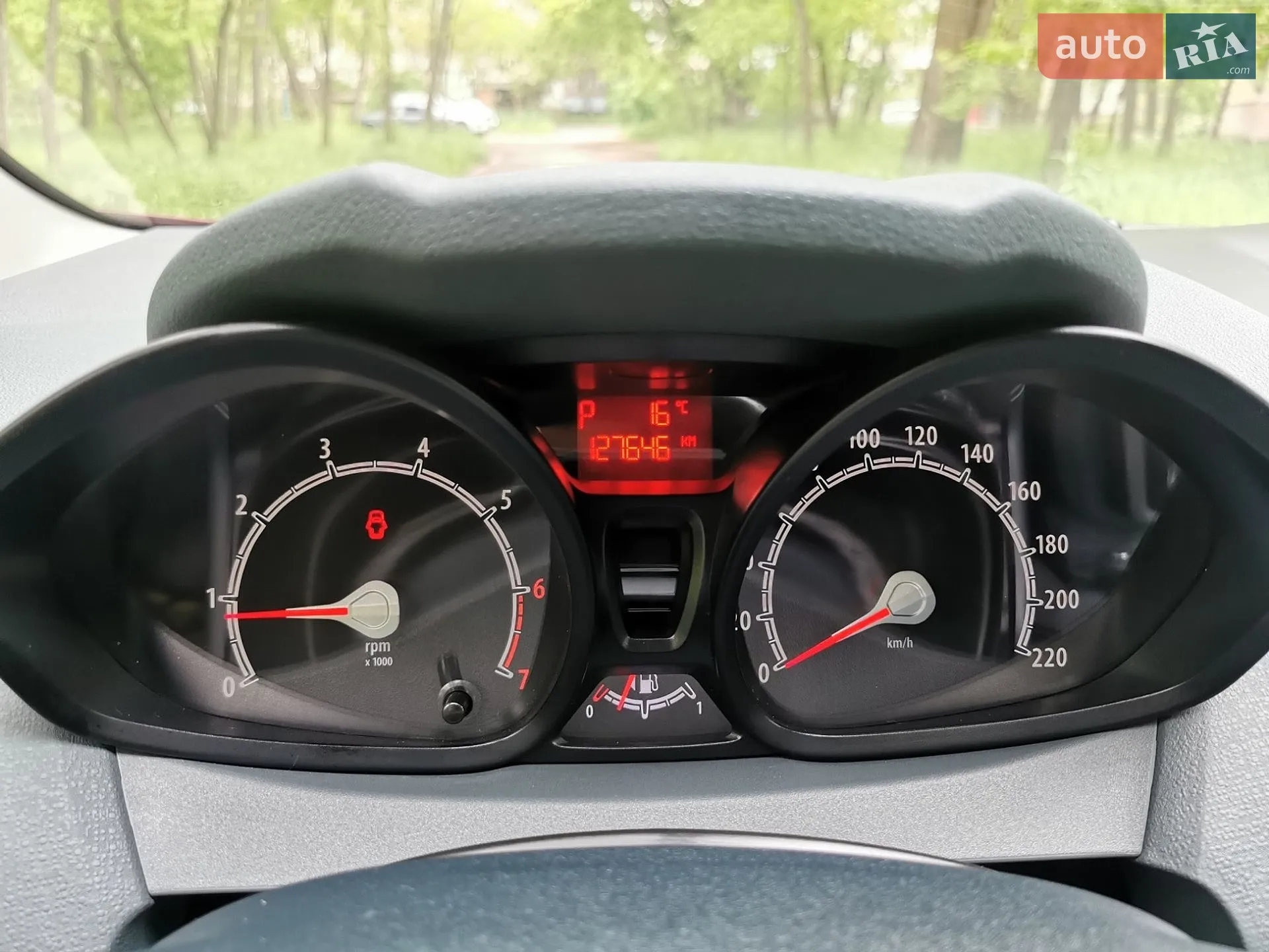2011 Ford Fiesta - мініатюра 26