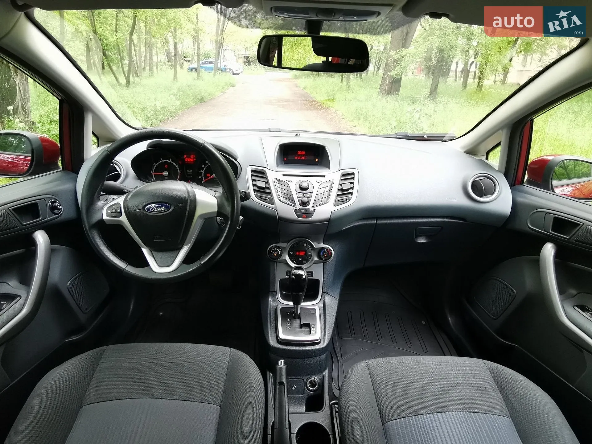 2011 Ford Fiesta - мініатюра 31