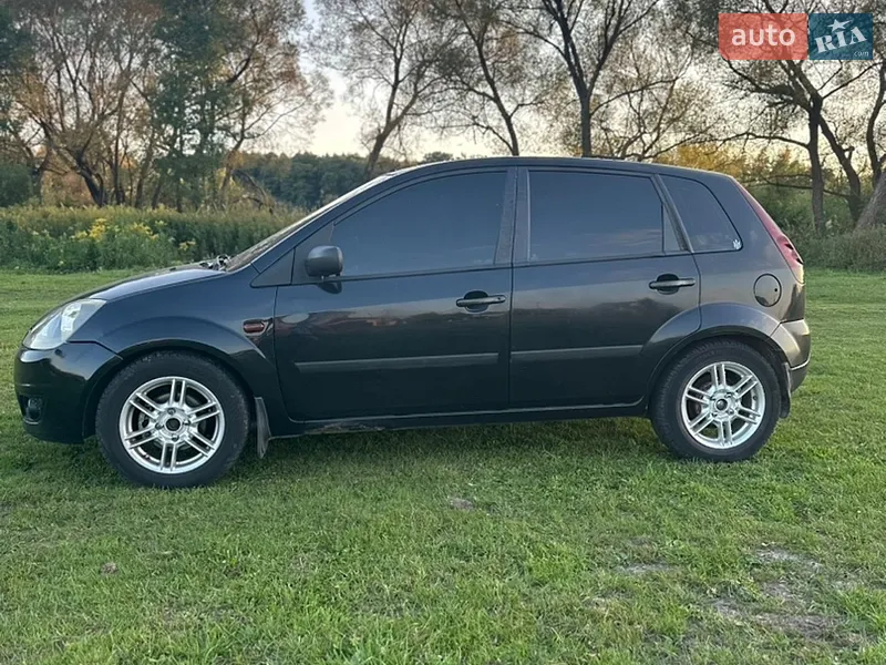 Ford Fiesta 2008 VIN WF0HXXGAJH8A39814 фото оголошення 4 з 46