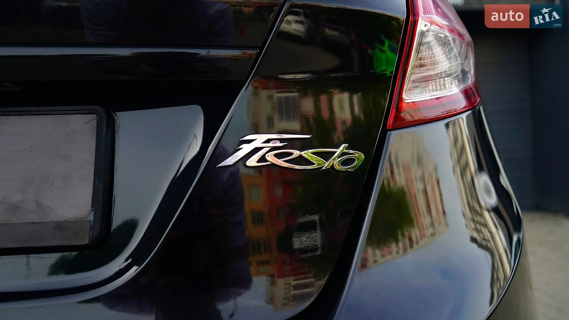 2013 Ford Fiesta - мініатюра 22