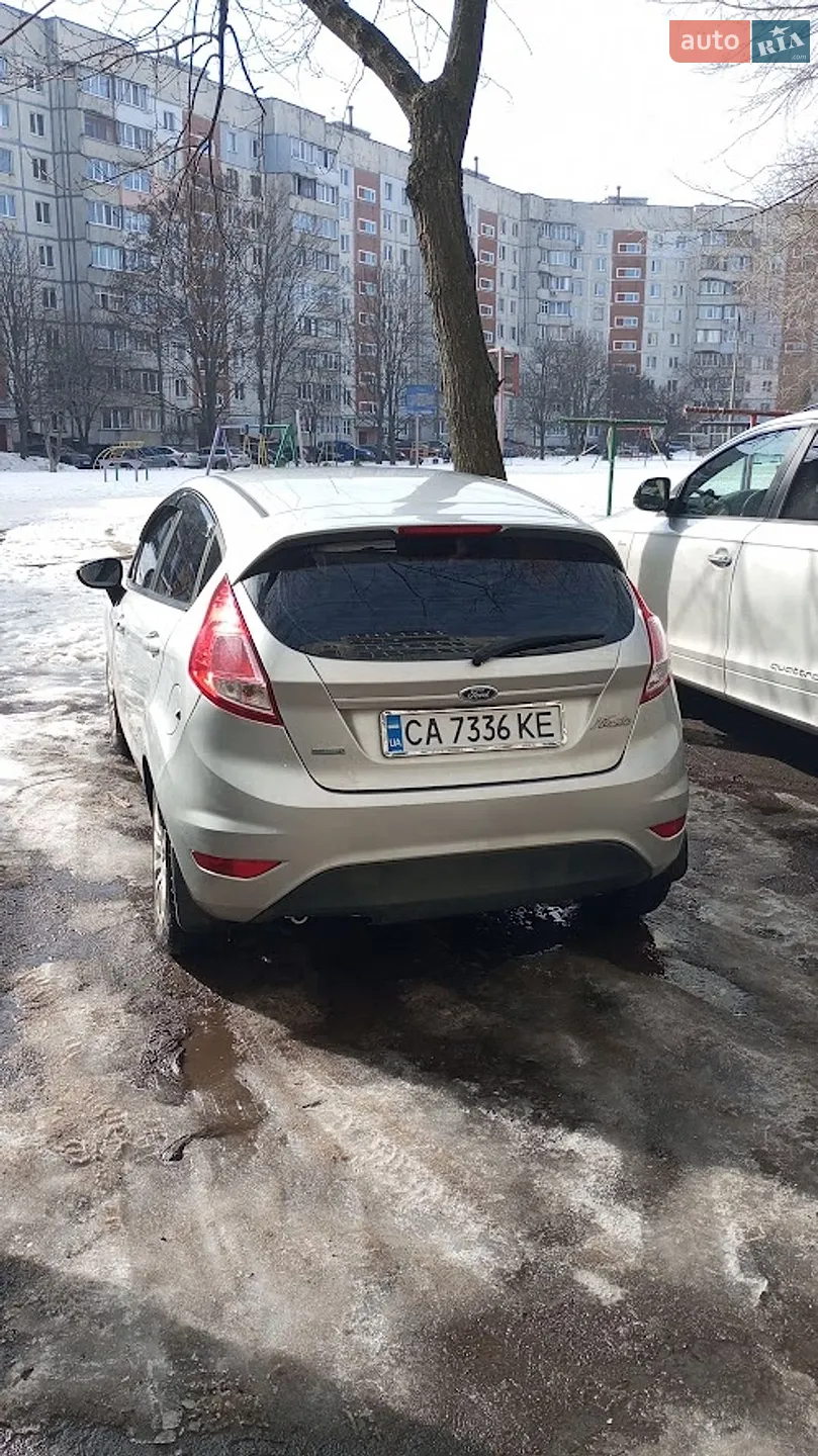 2013 Ford Fiesta - мініатюра 2