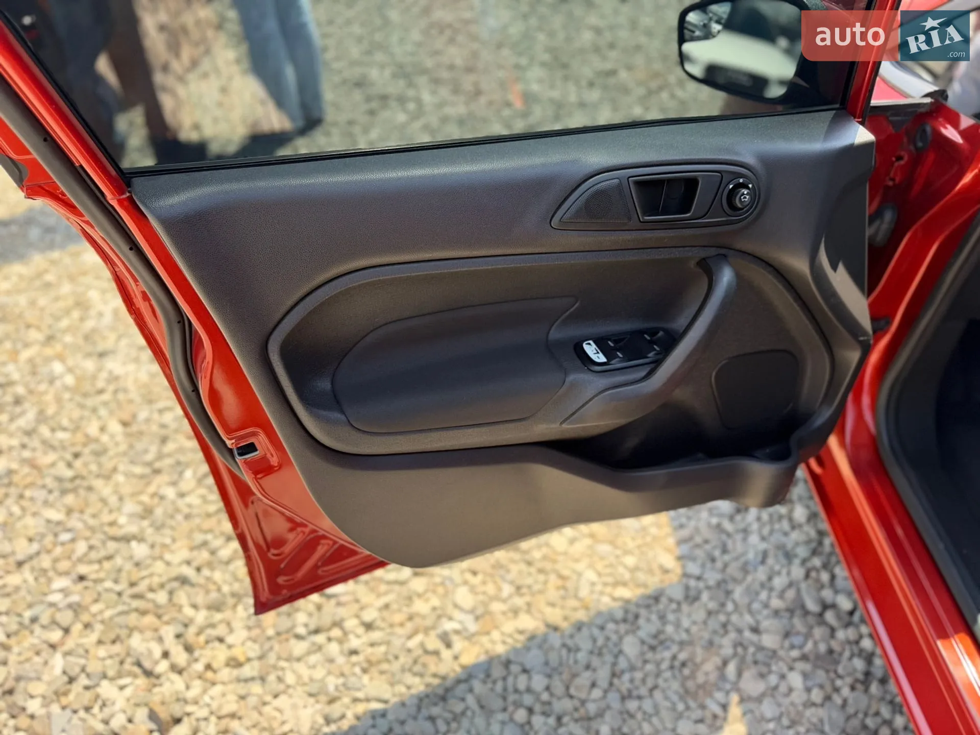 2018 Ford Fiesta - мініатюра 18