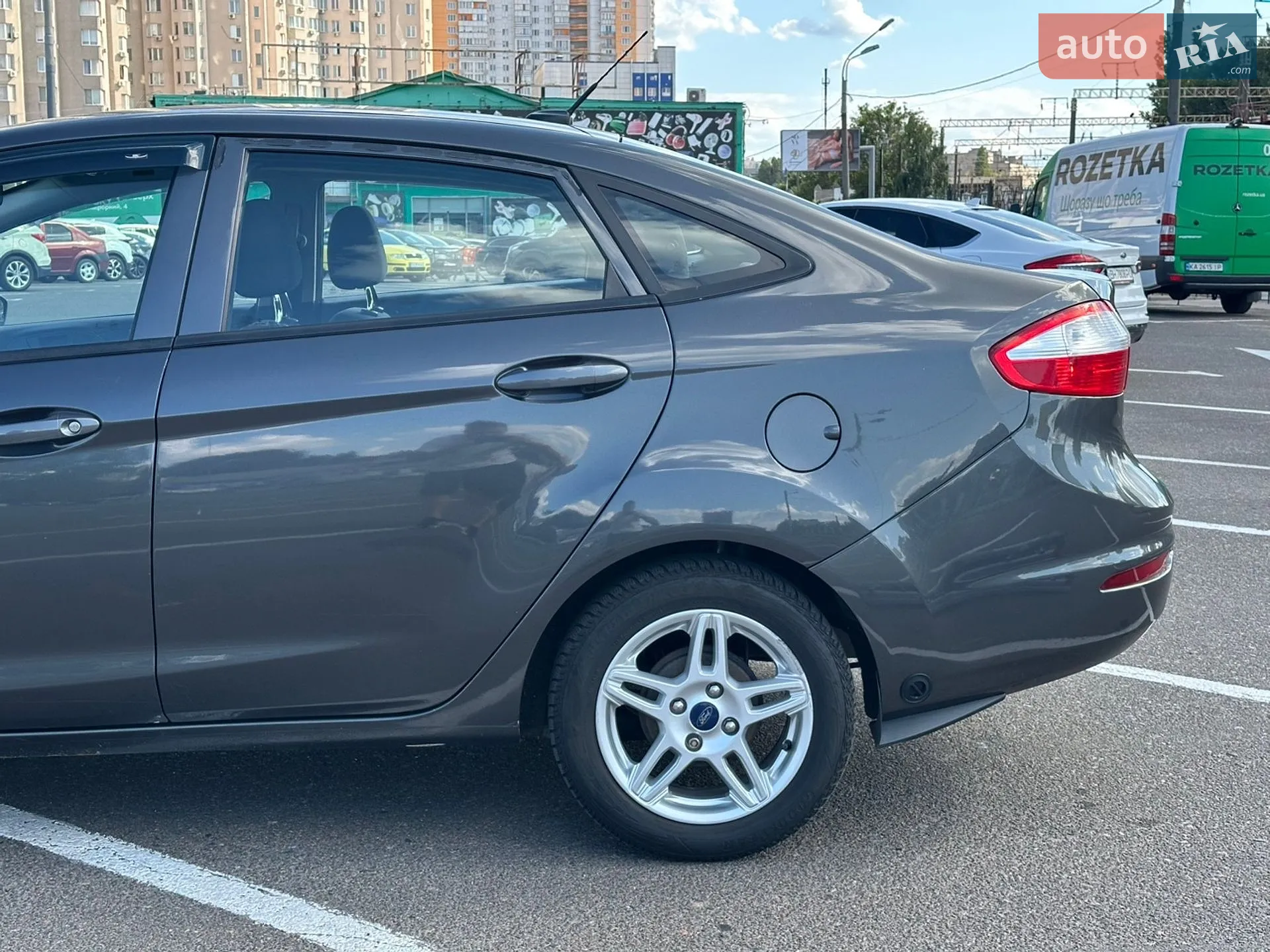 2017 Ford Fiesta - мініатюра 8