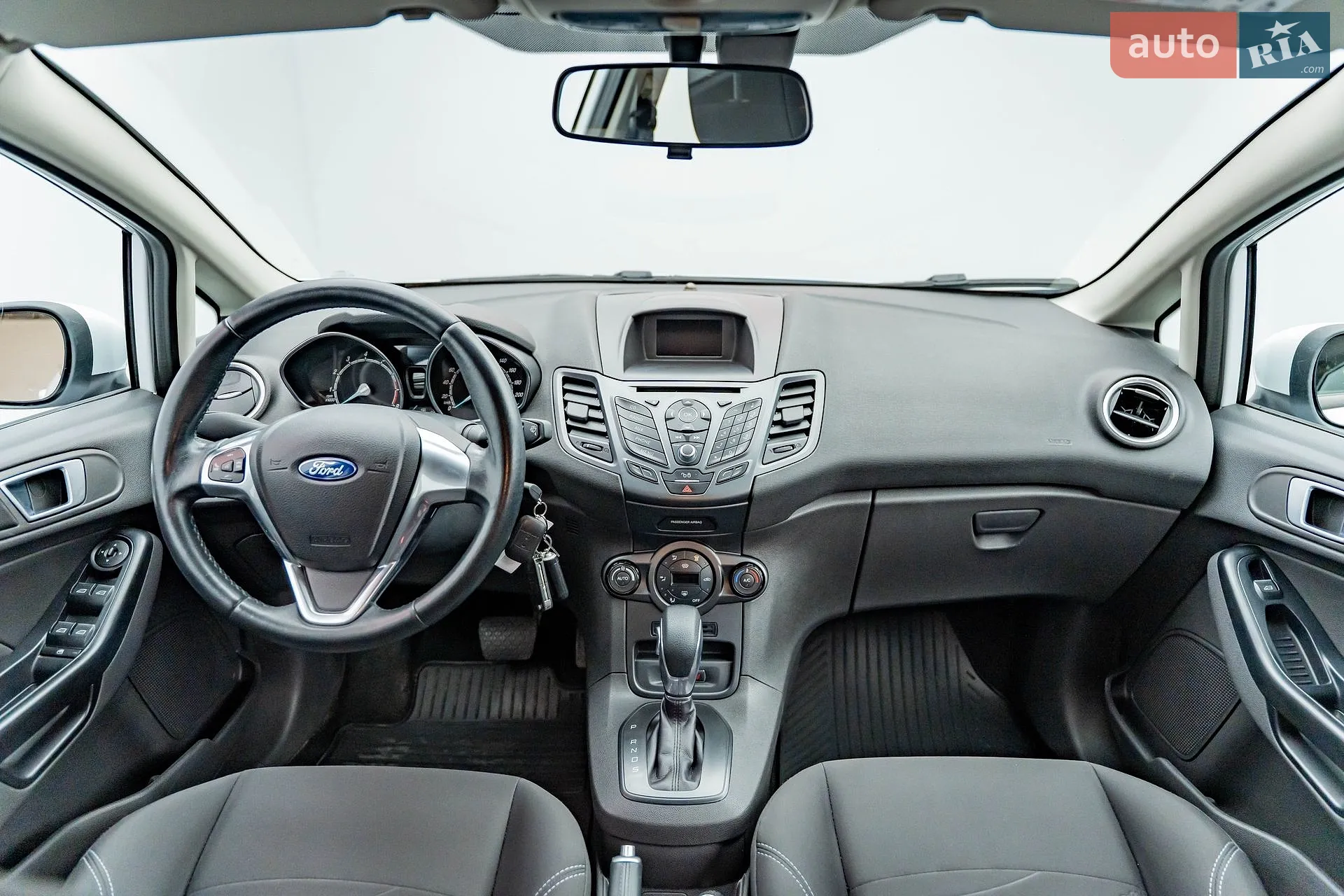 2016 Ford Fiesta - мініатюра 10