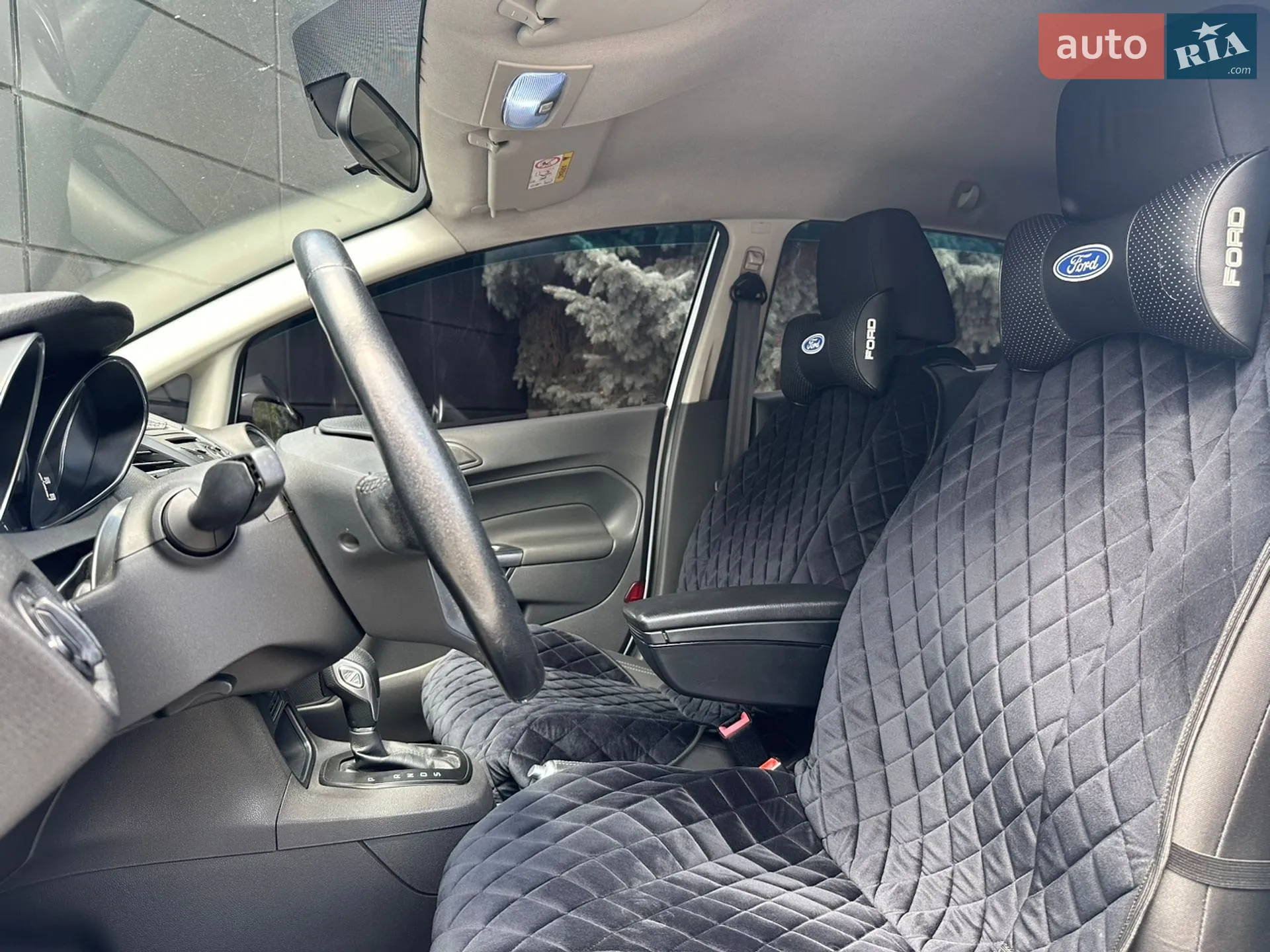 2015 Ford Fiesta - мініатюра 15