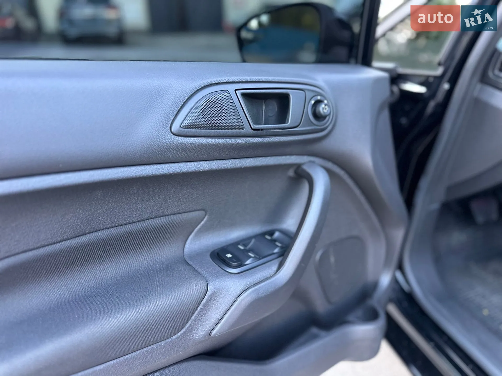 2019 Ford Fiesta - мініатюра 11