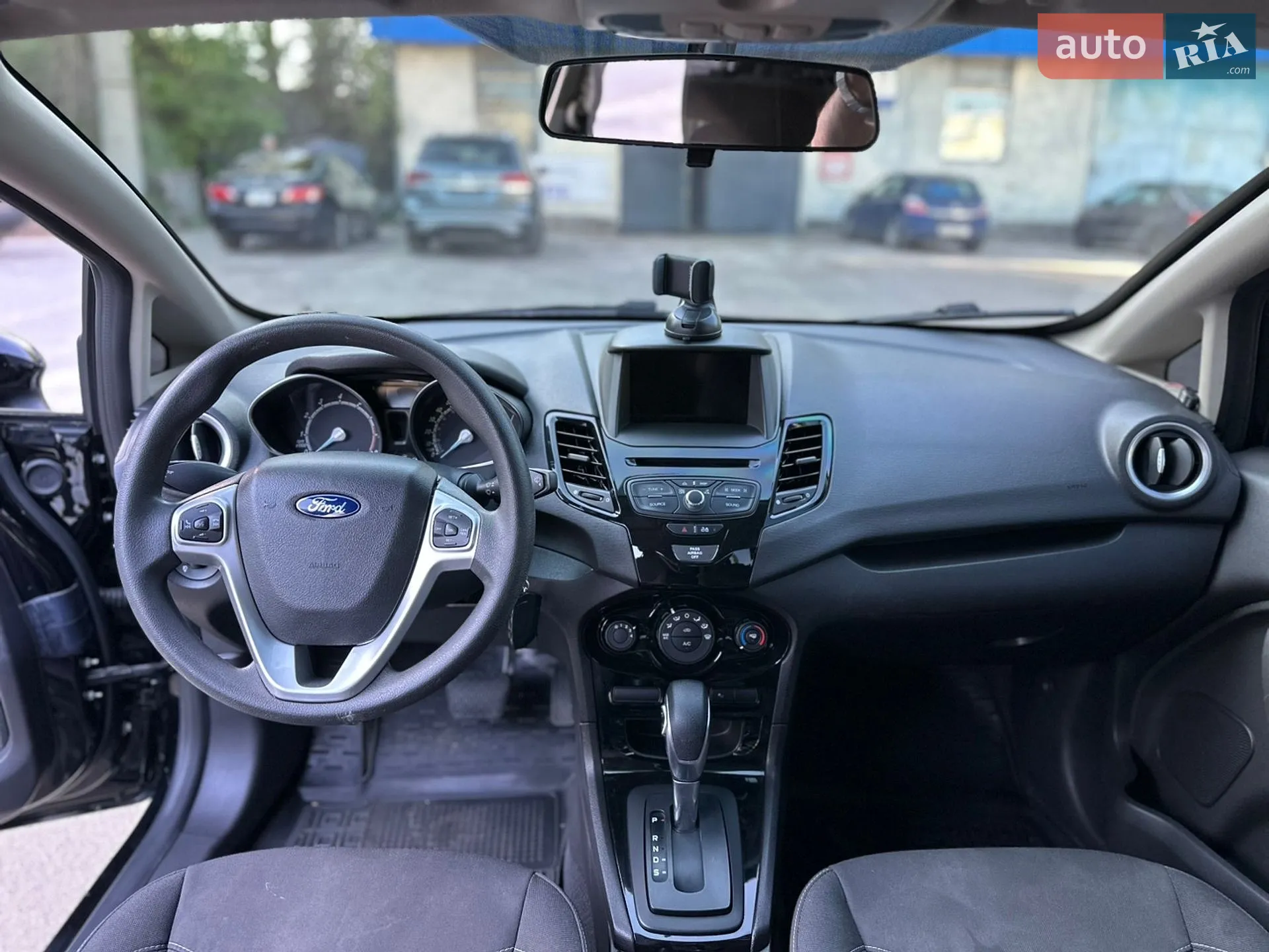 2019 Ford Fiesta - мініатюра 16