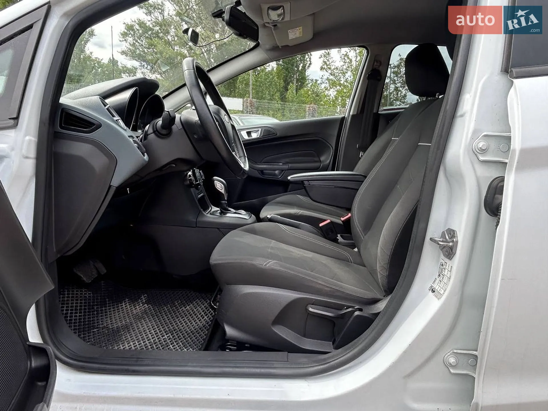 2014 Ford Fiesta - мініатюра 14