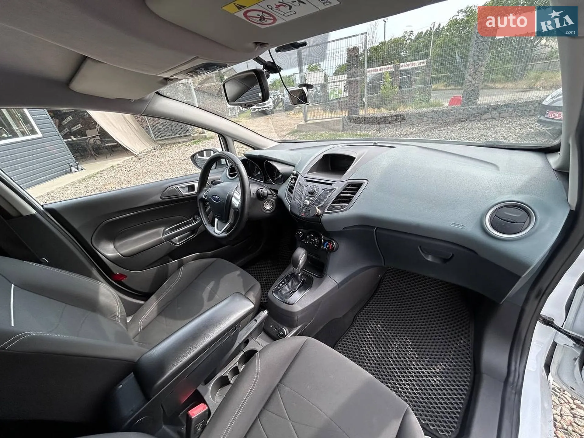 2014 Ford Fiesta - мініатюра 31