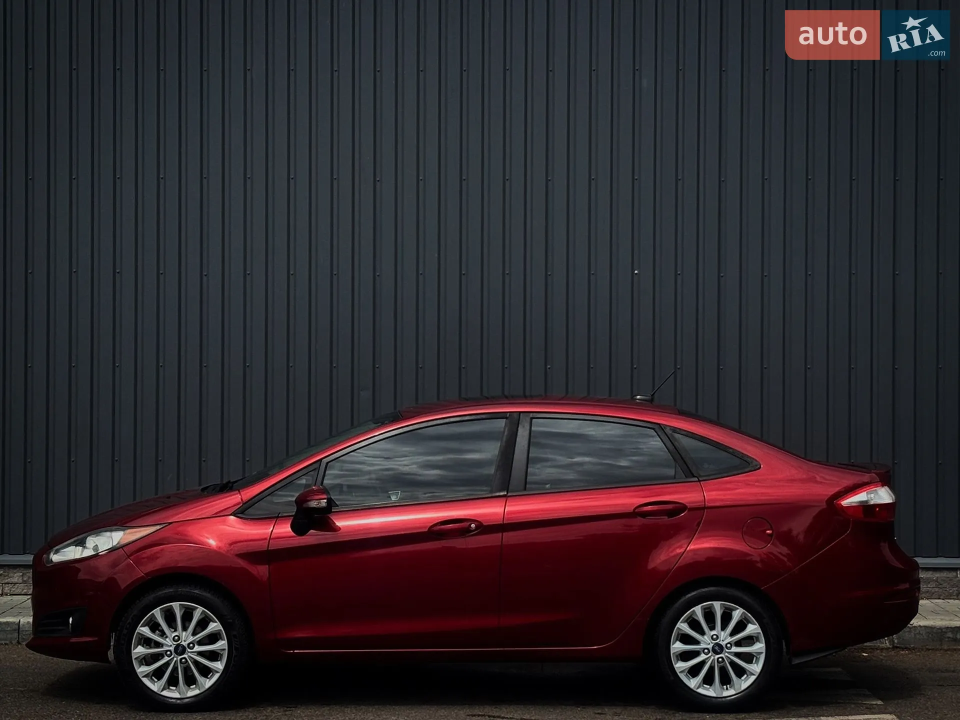 2013 Ford Fiesta - мініатюра 4