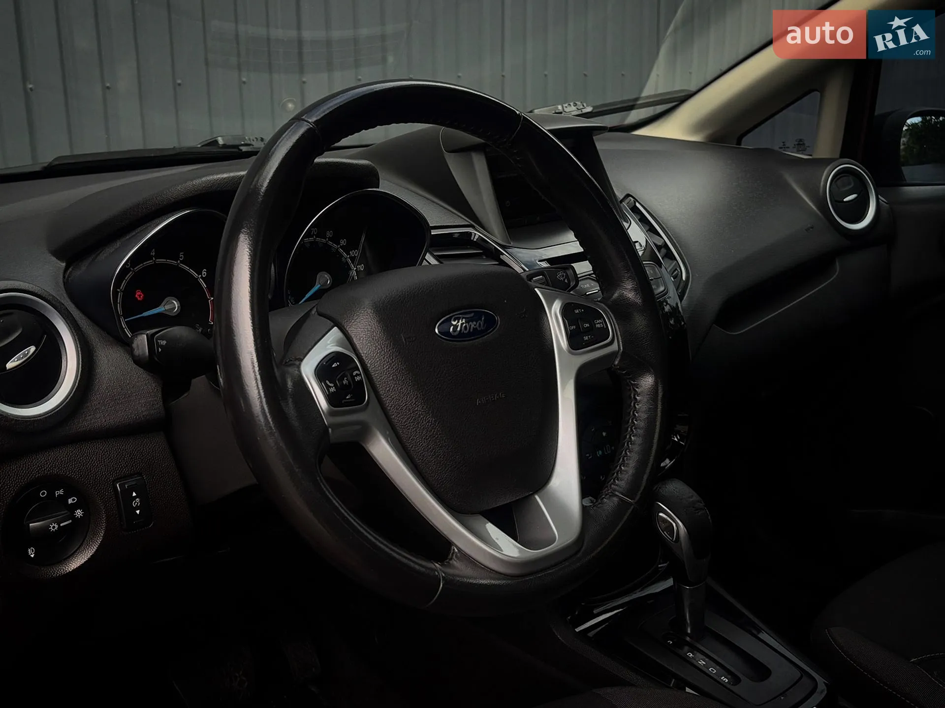 2013 Ford Fiesta - мініатюра 9