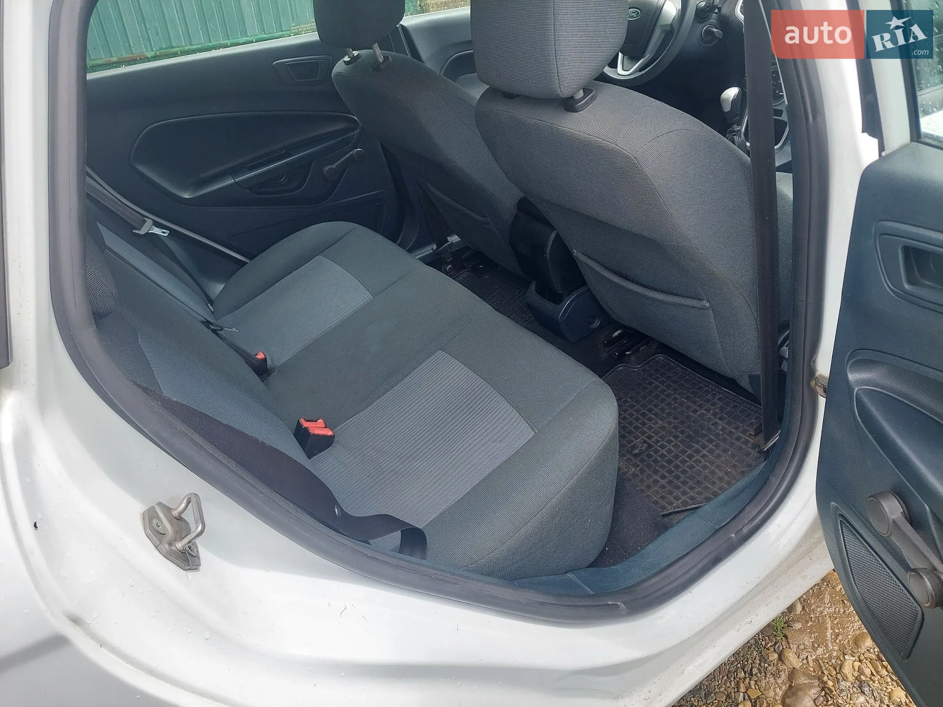 2012 Ford Fiesta - мініатюра 16