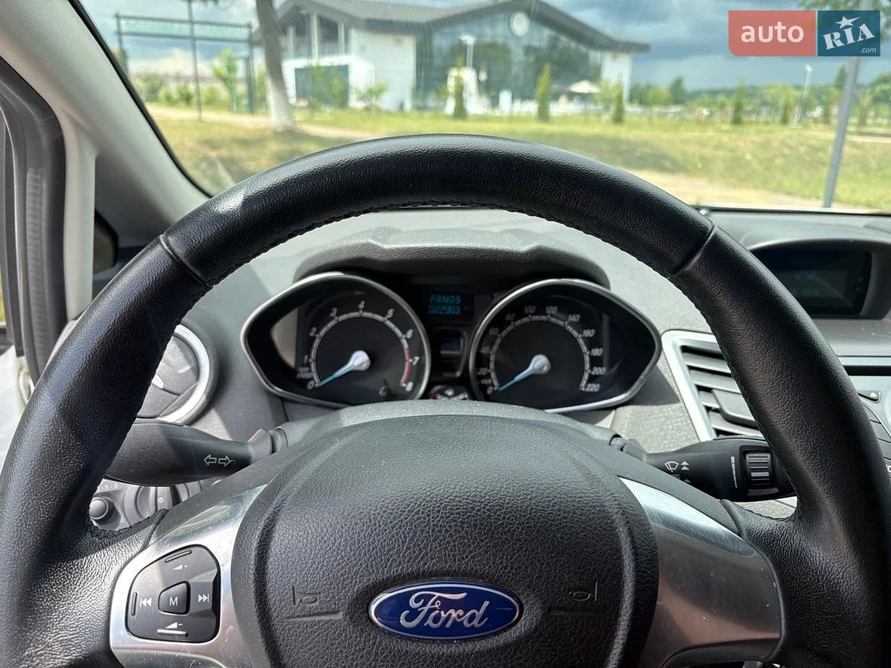2016 Ford Fiesta - мініатюра 13
