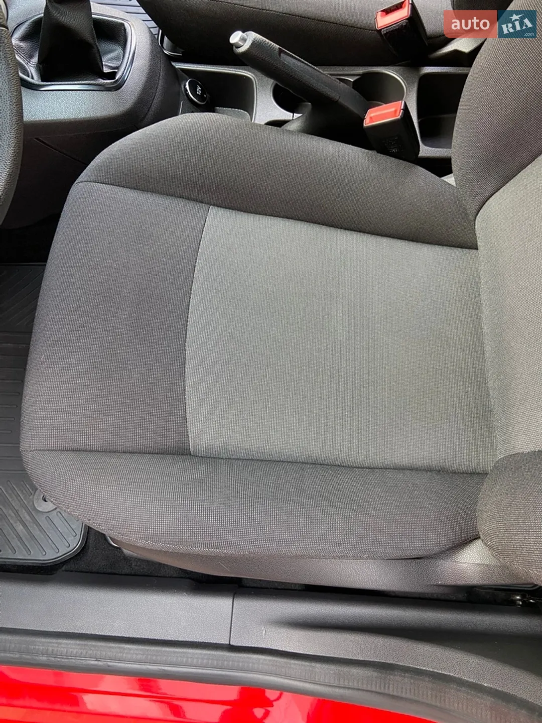 2013 Ford Fiesta - мініатюра 51