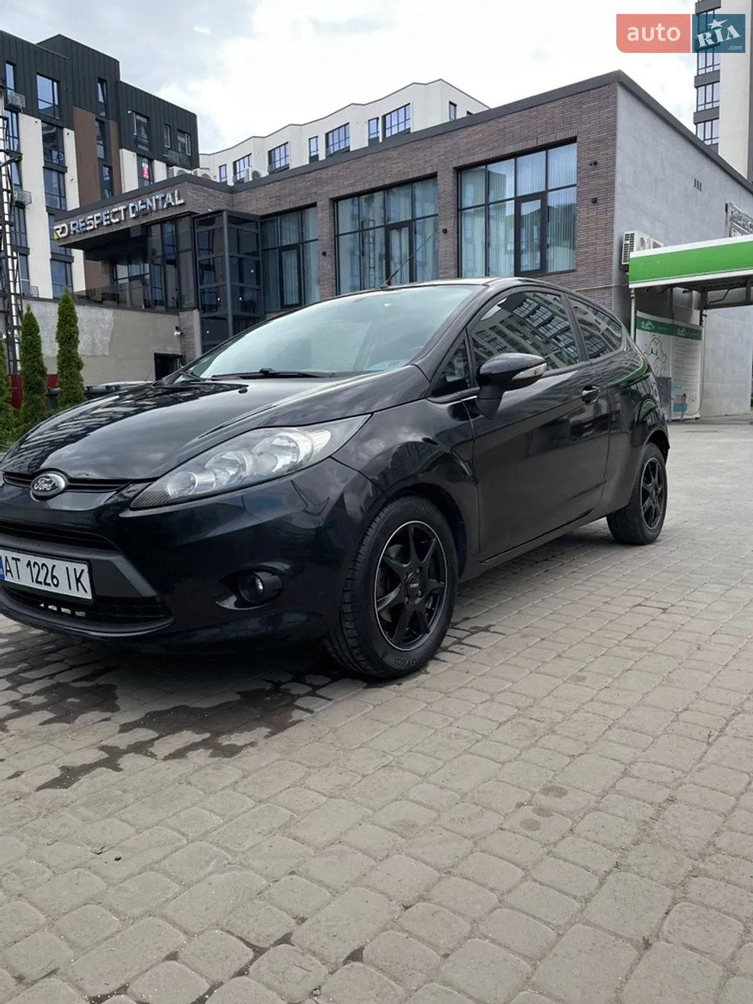 2010 Ford Fiesta - мініатюра 2